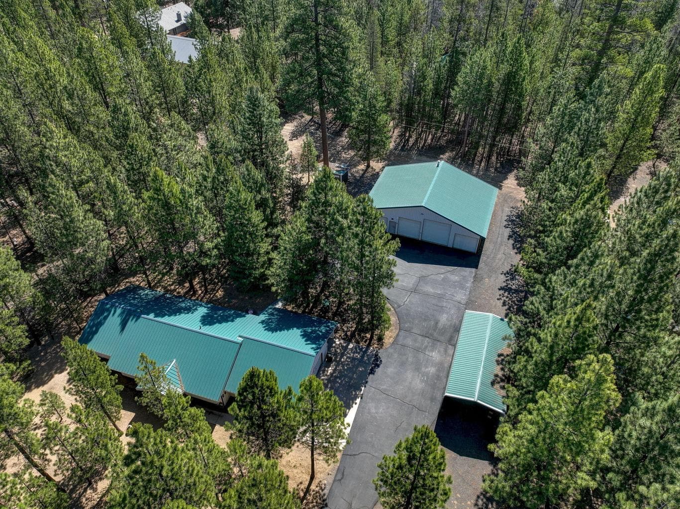 Photo of 52200 Ponderosa Way 4 of 37
