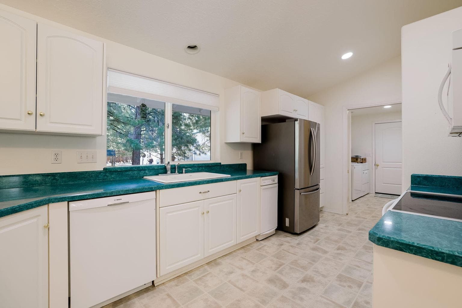 Photo of 52200 Ponderosa Way 12 of 37