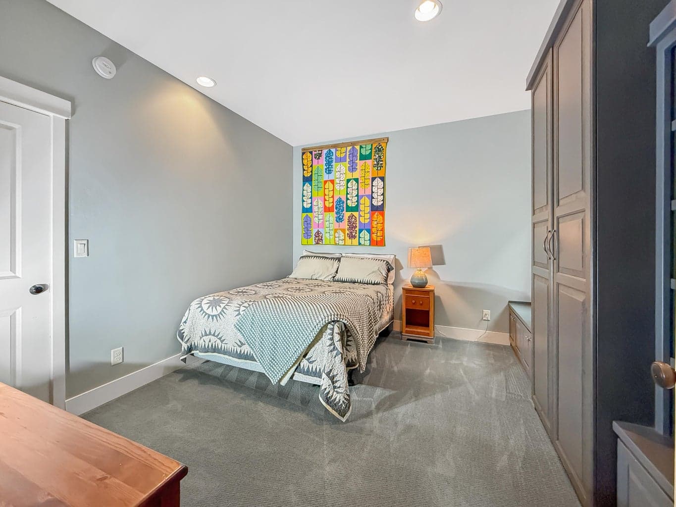 Photo of 255 S Larch Street 23 of 34