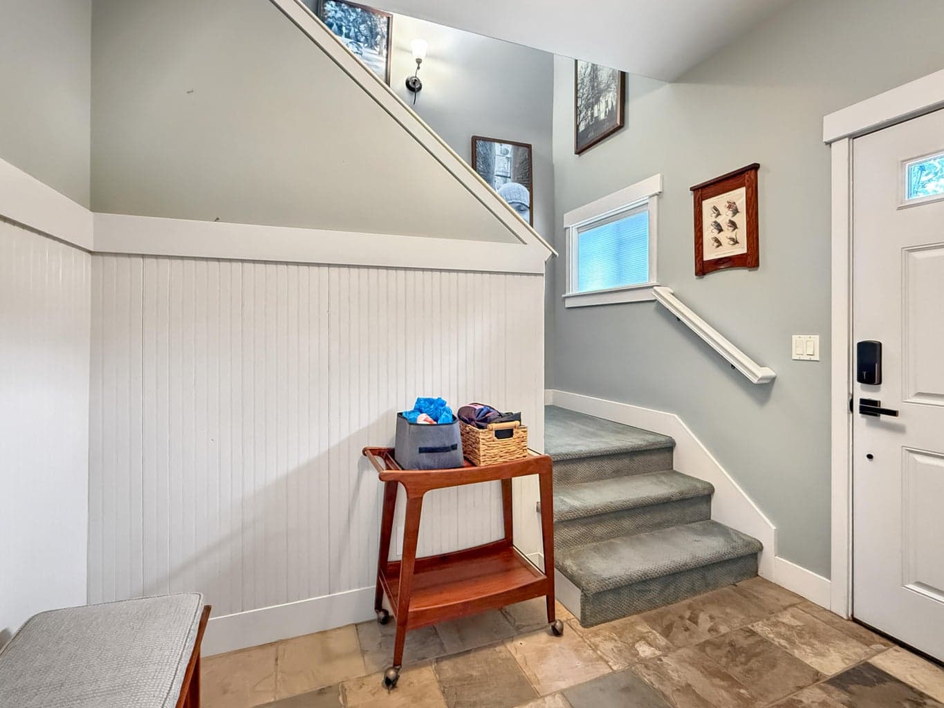 Photo of 255 S Larch Street 8 of 34
