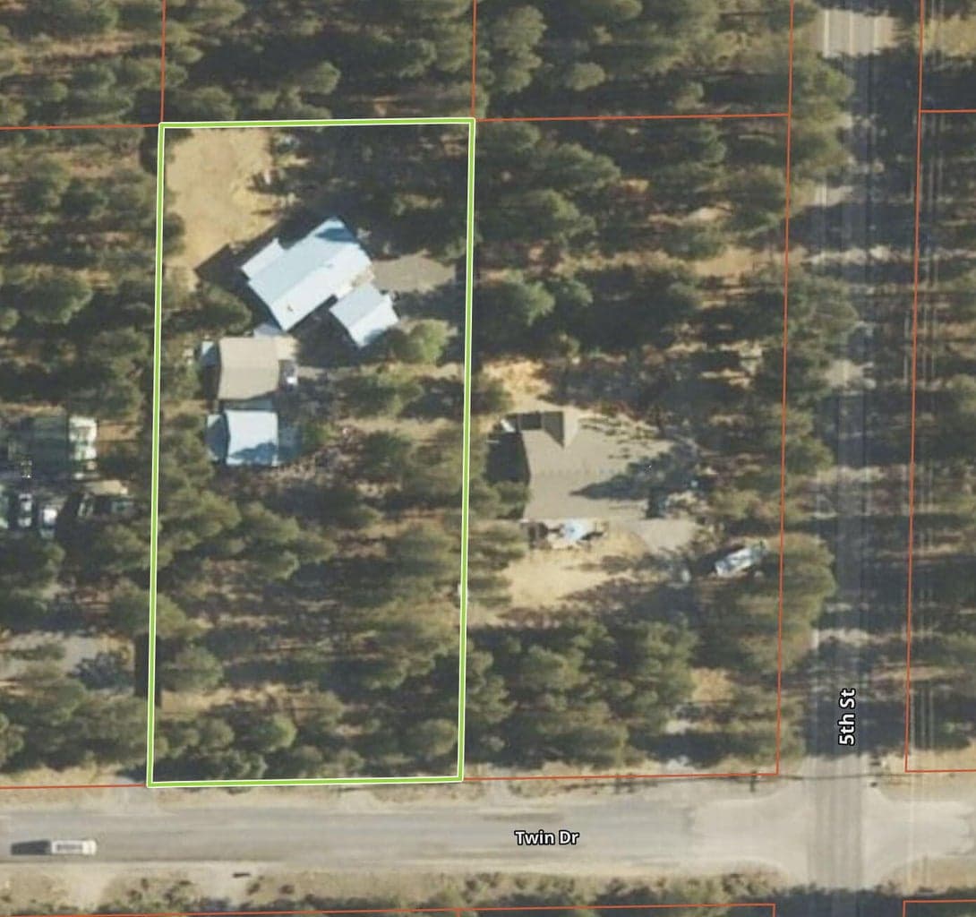 Photo of 16026 Twin Drive 26 of 26