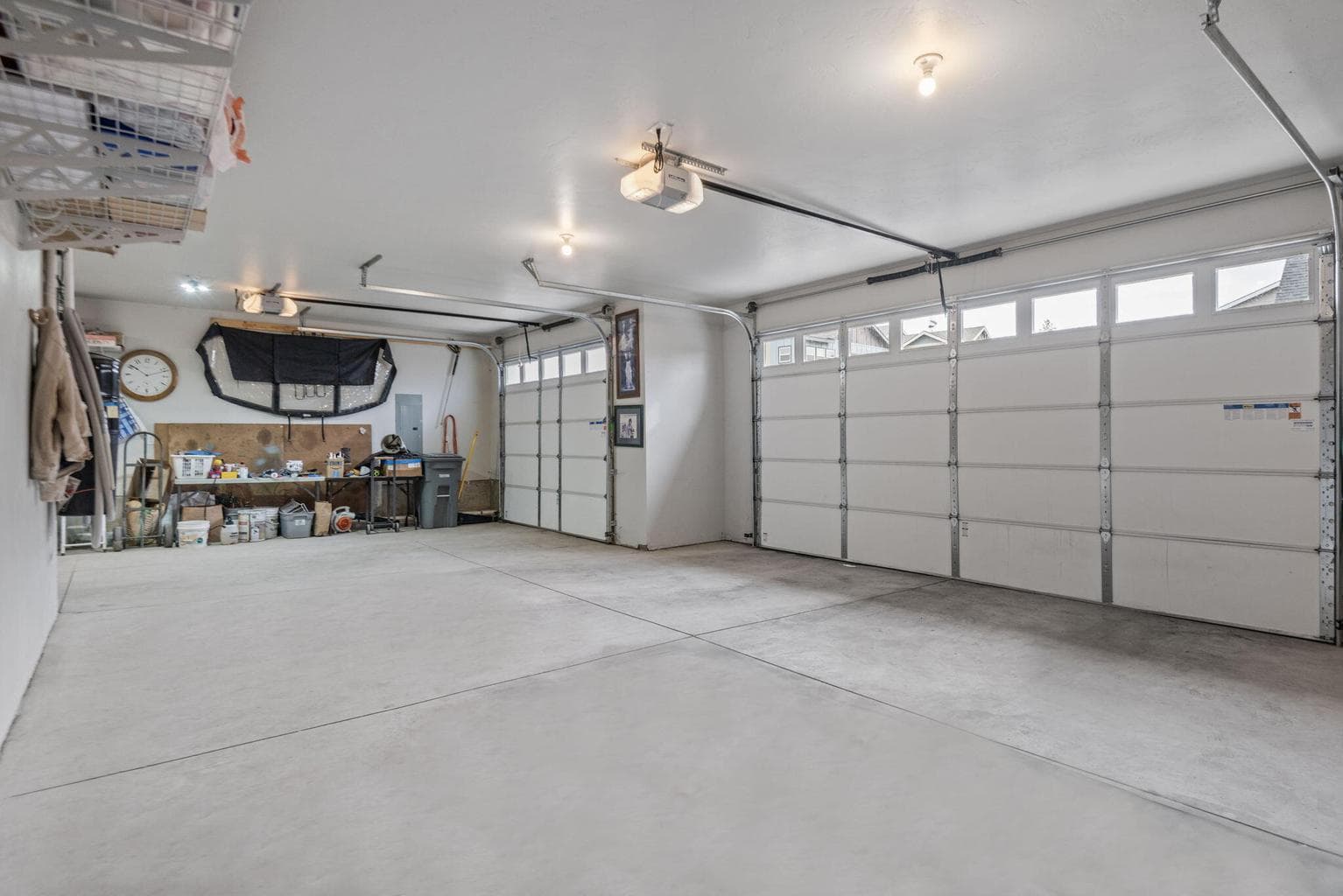 Oversized 3 car garage