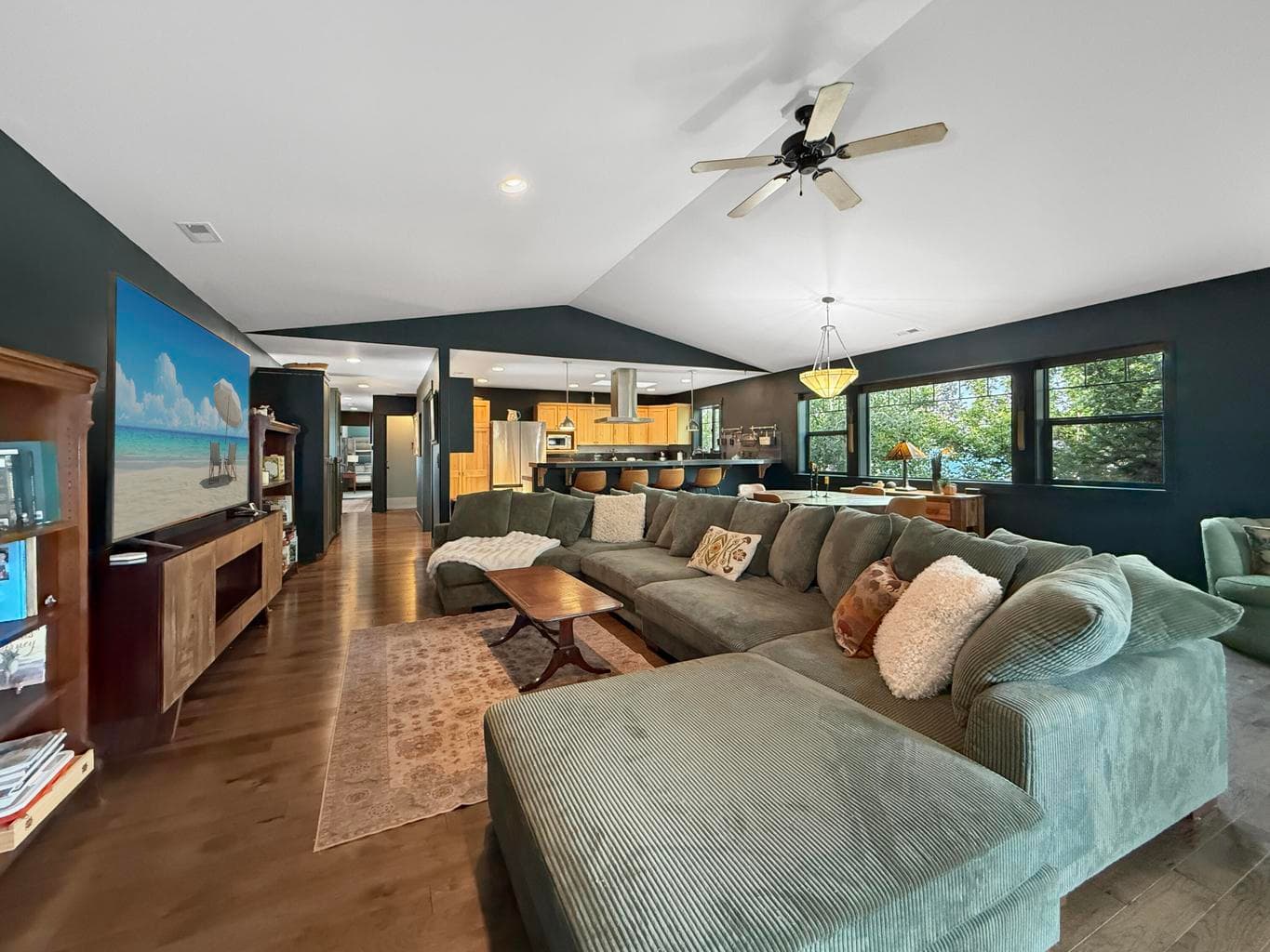 Photo of 255 S Larch Street 17 of 34