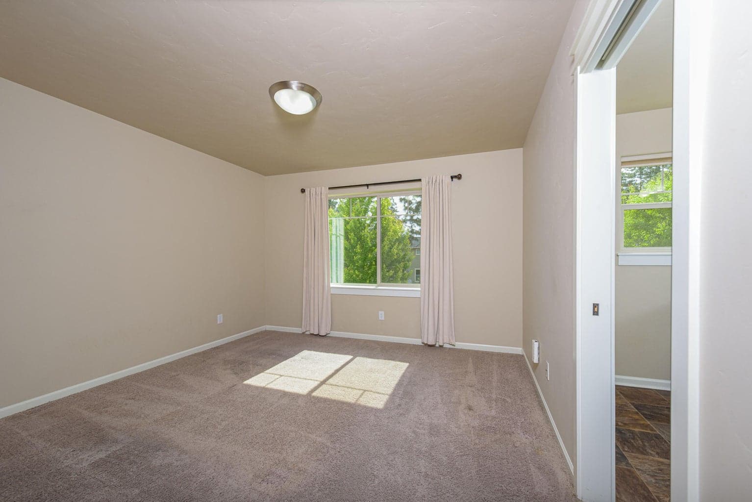 Photo of 61241 SE Brock Lane 11 of 24