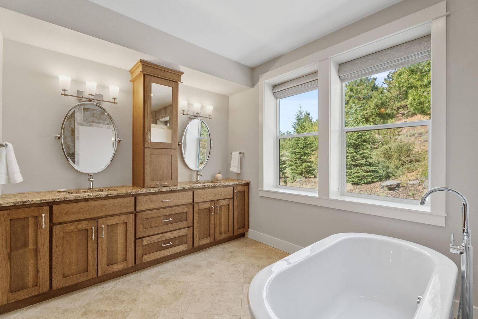 Photo of 1921 NW Shevlin Crest Drive 27 of 52