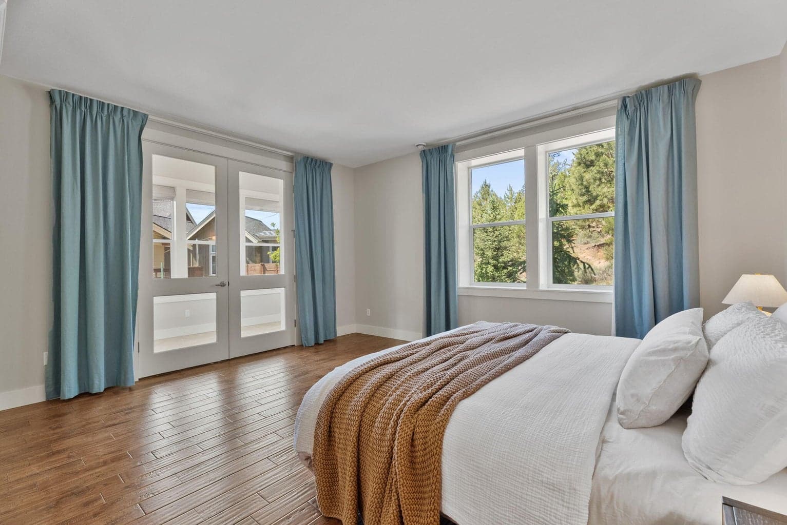 Photo of 1921 NW Shevlin Crest Drive 21 of 52