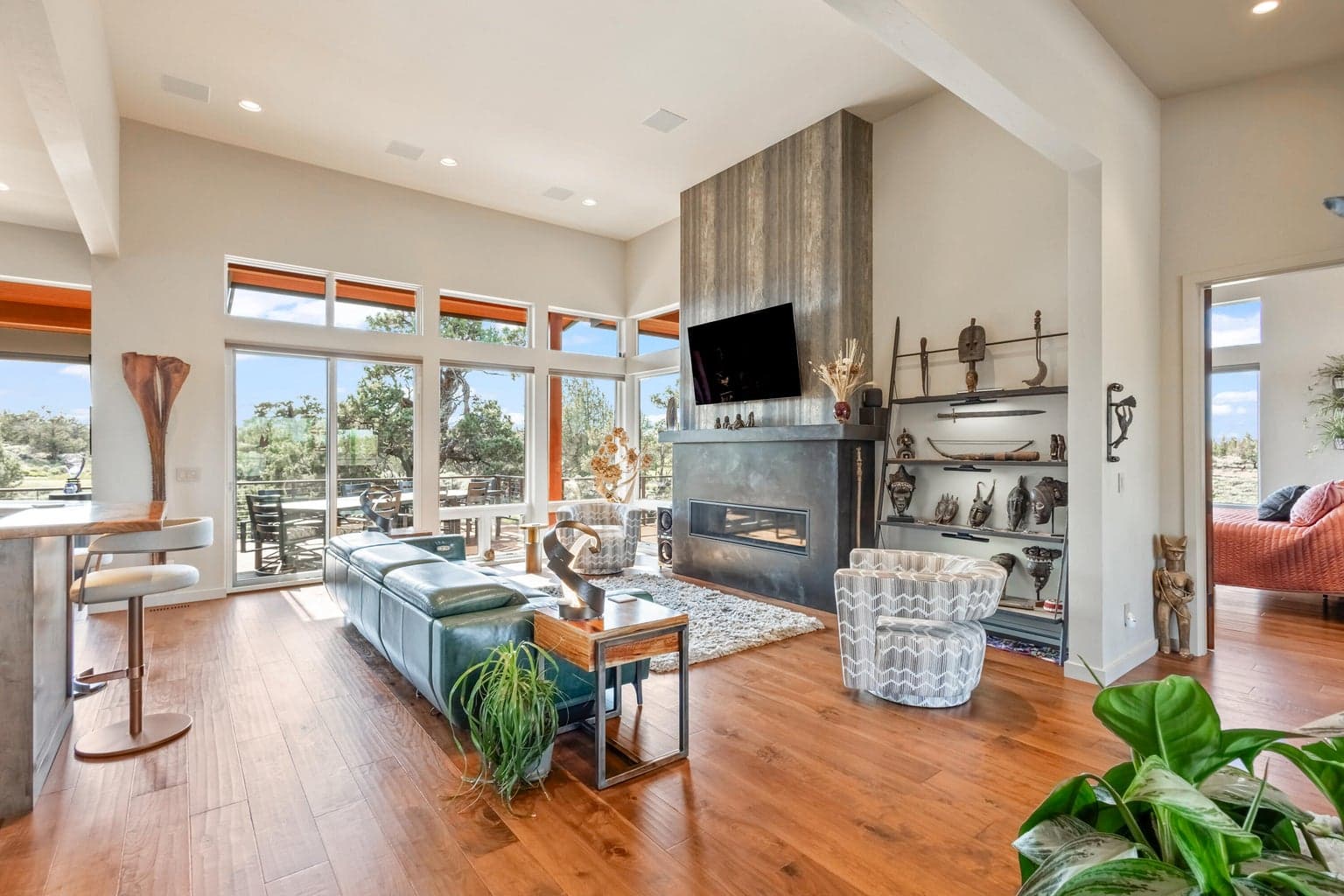 Photo of 22850 Stone Wall Court 17 of 64