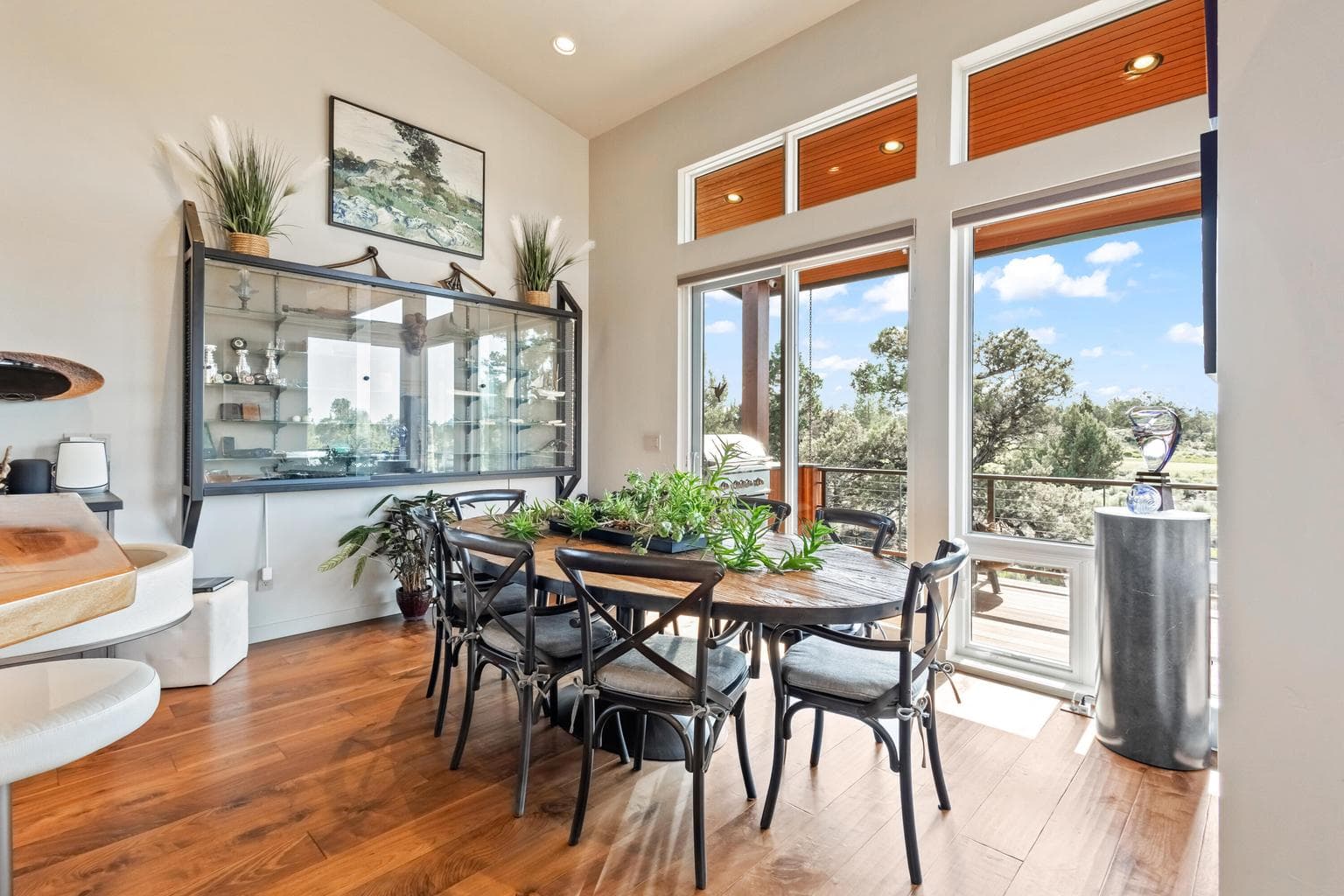 Photo of 22850 Stone Wall Court 23 of 64