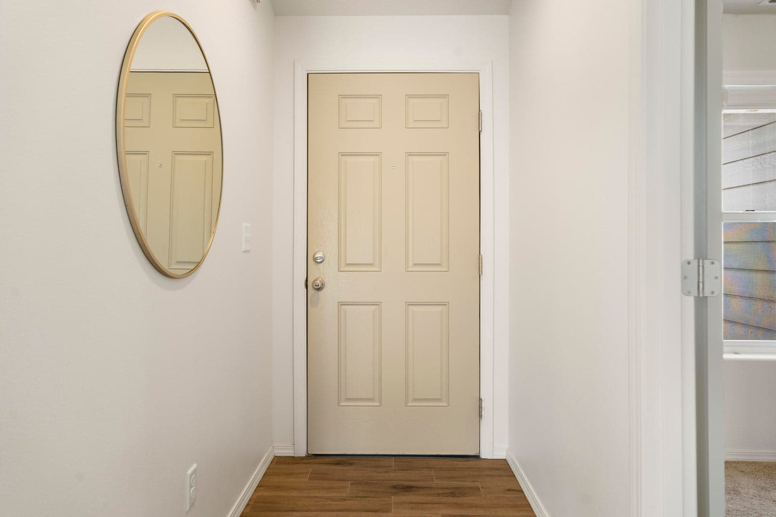 Photo of 480 Poplar 3 of 33