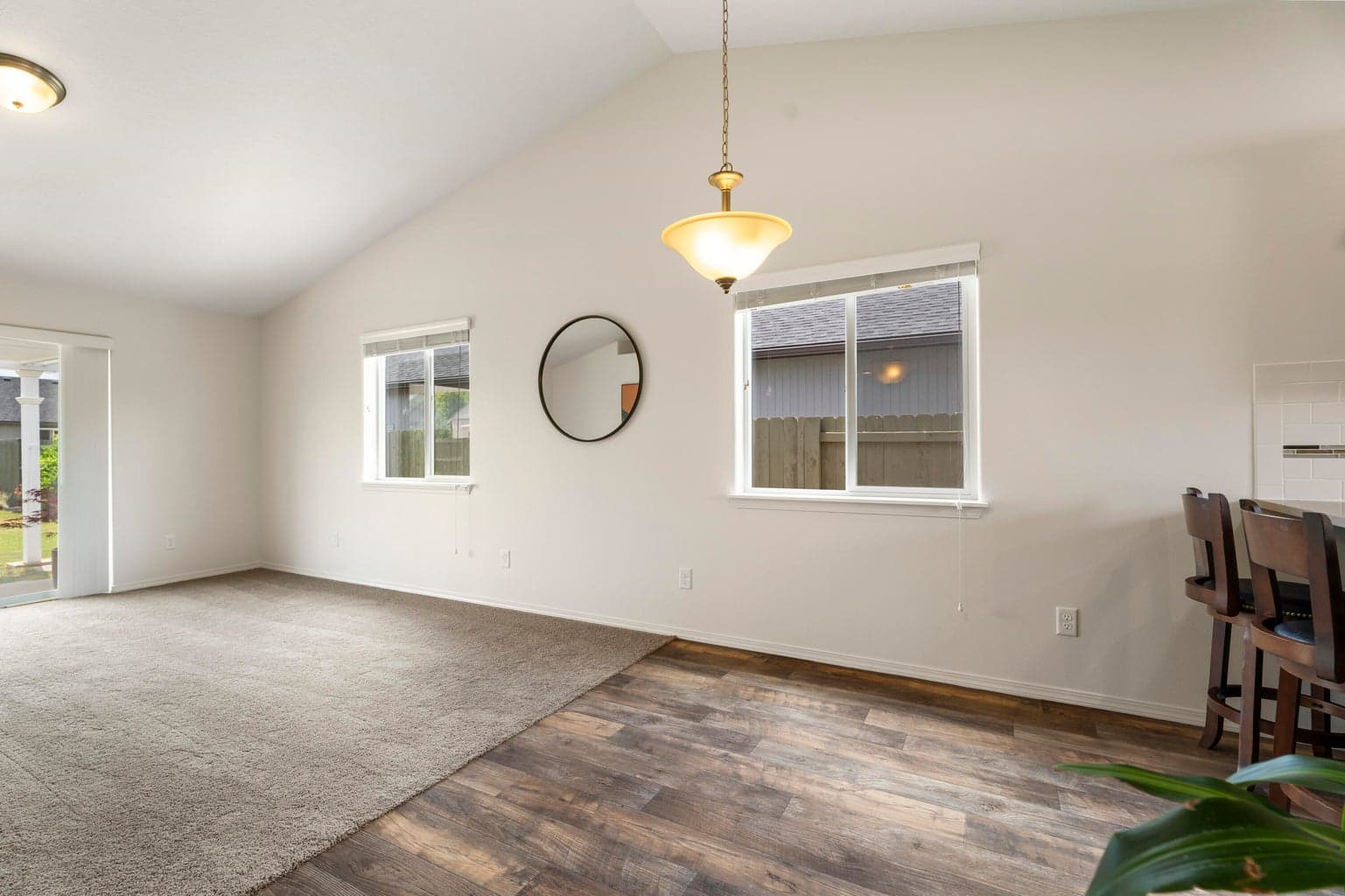 Photo of 480 Poplar 5 of 33