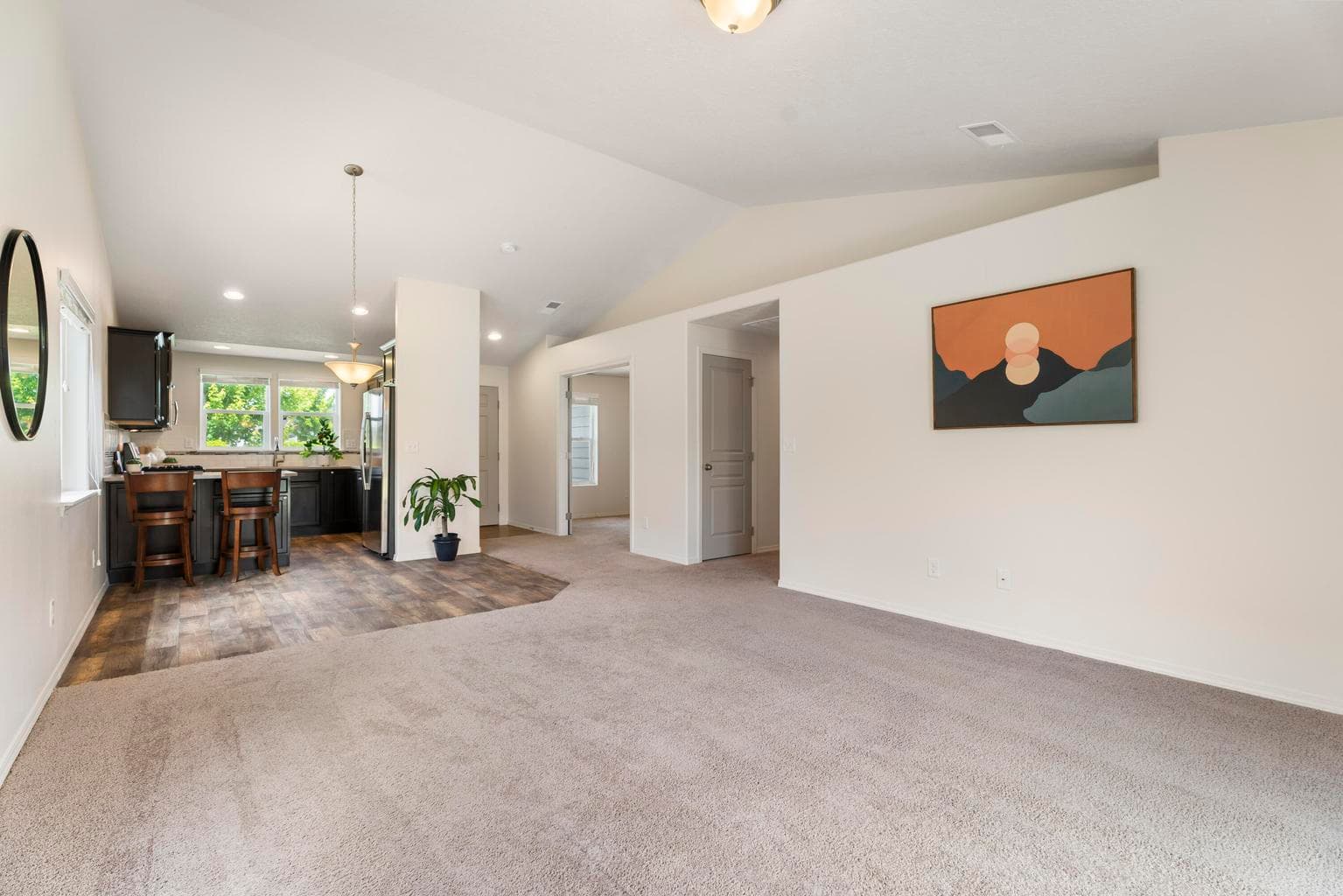 Photo of 480 NE Poplar Avenue 8 of 33