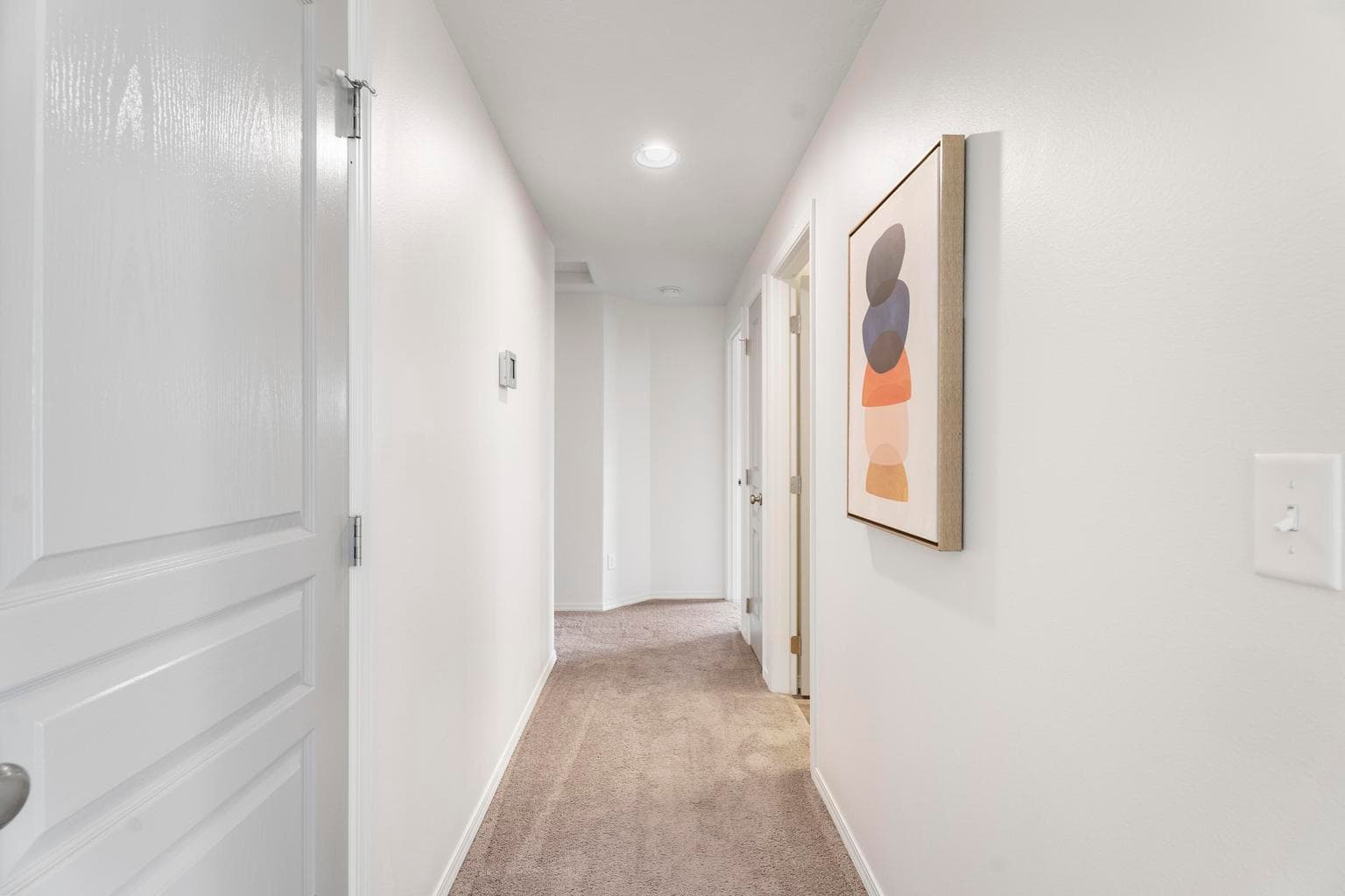 Photo of 480 NE Poplar Avenue 17 of 33