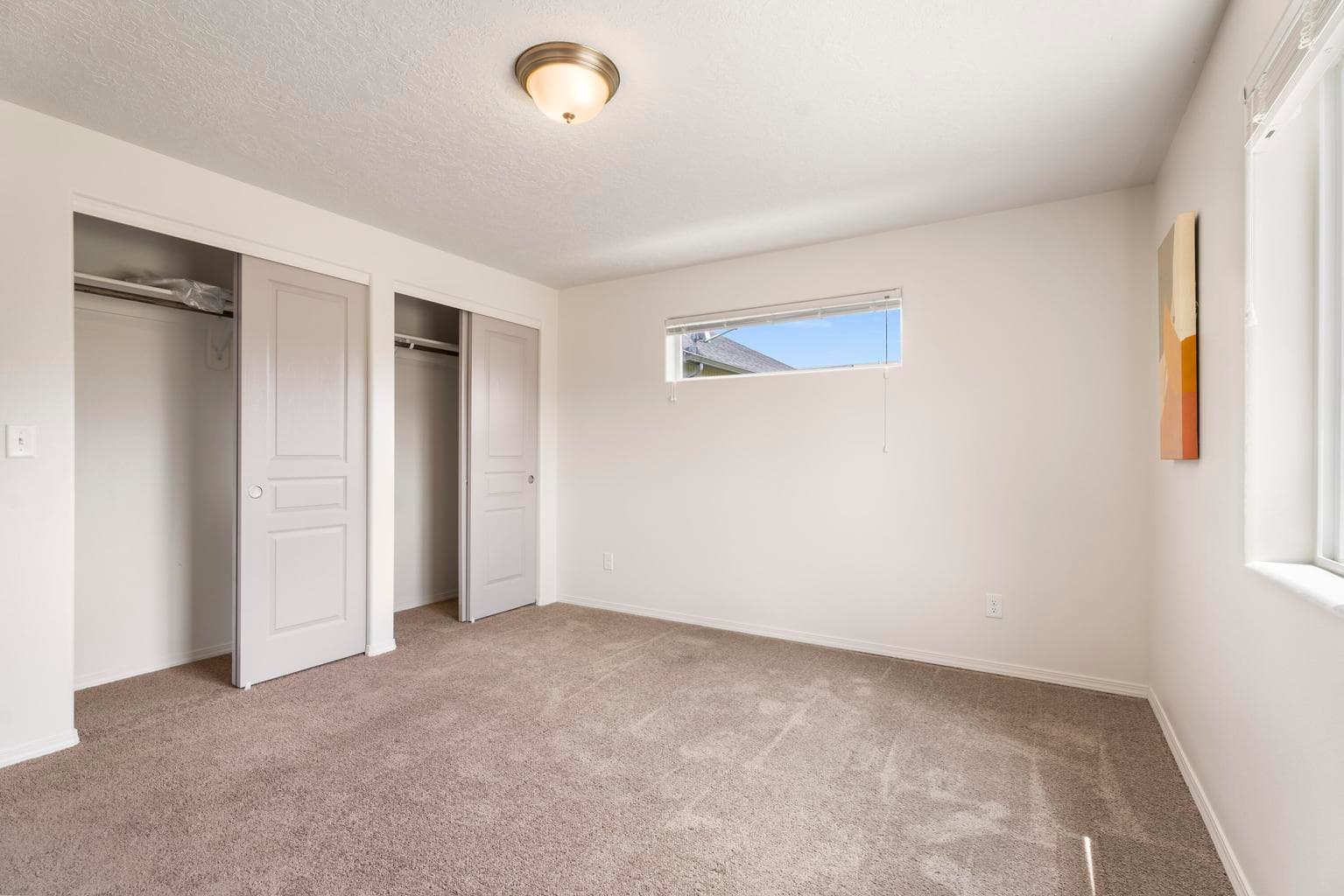Photo of 480 NE Poplar Avenue 20 of 33