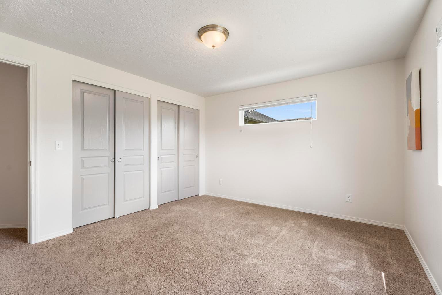 Photo of 480 NE Poplar Avenue 21 of 33