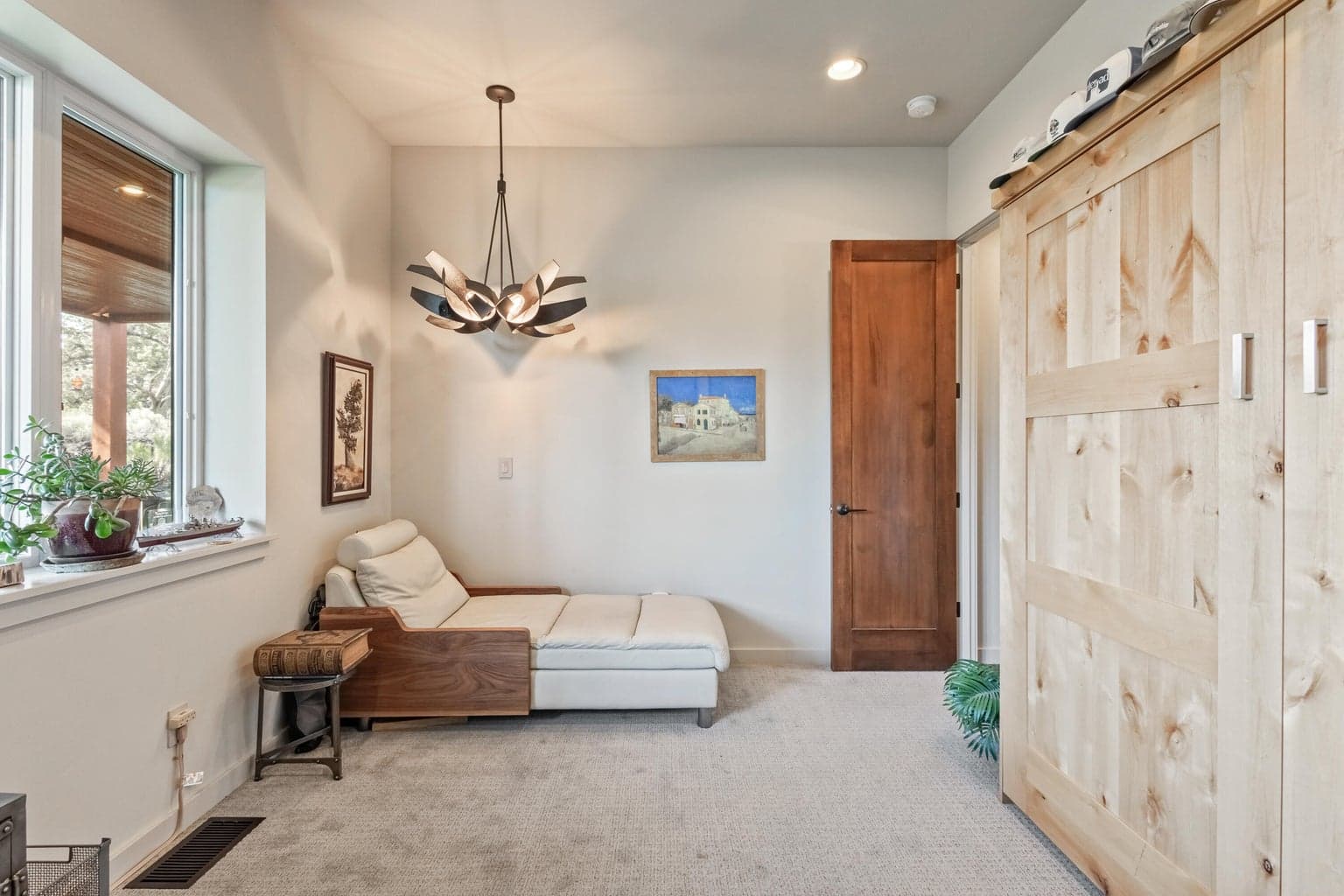 Photo of 22850 Stone Wall Court 53 of 64