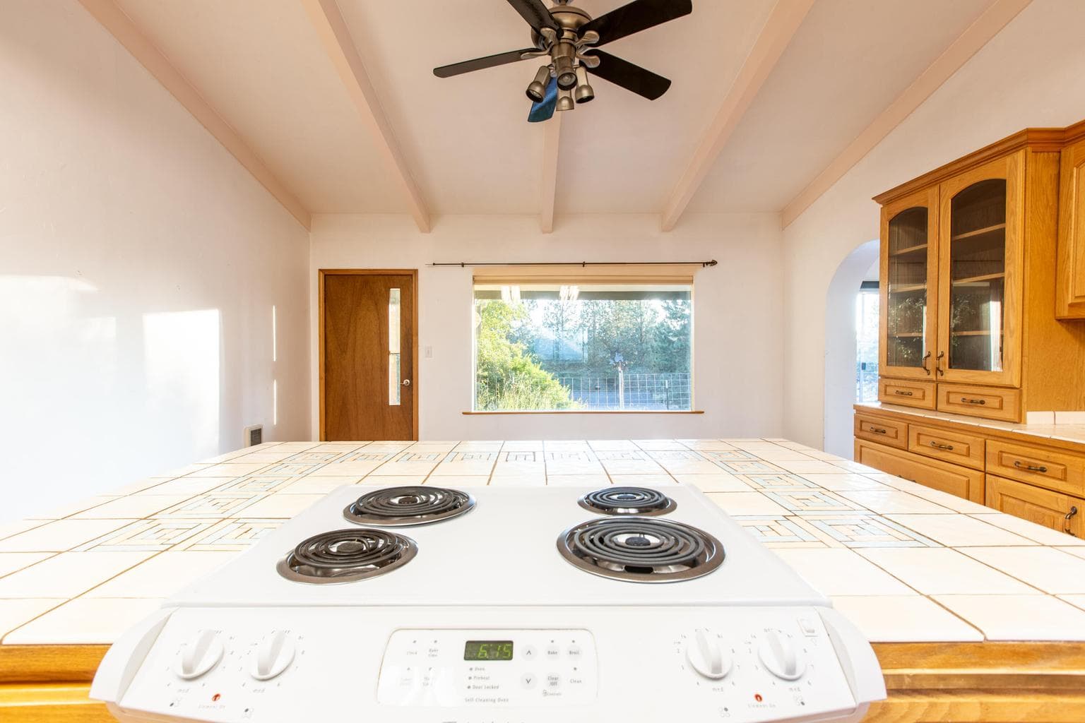 Photo of 20140 Putnam Lane 27 of 32