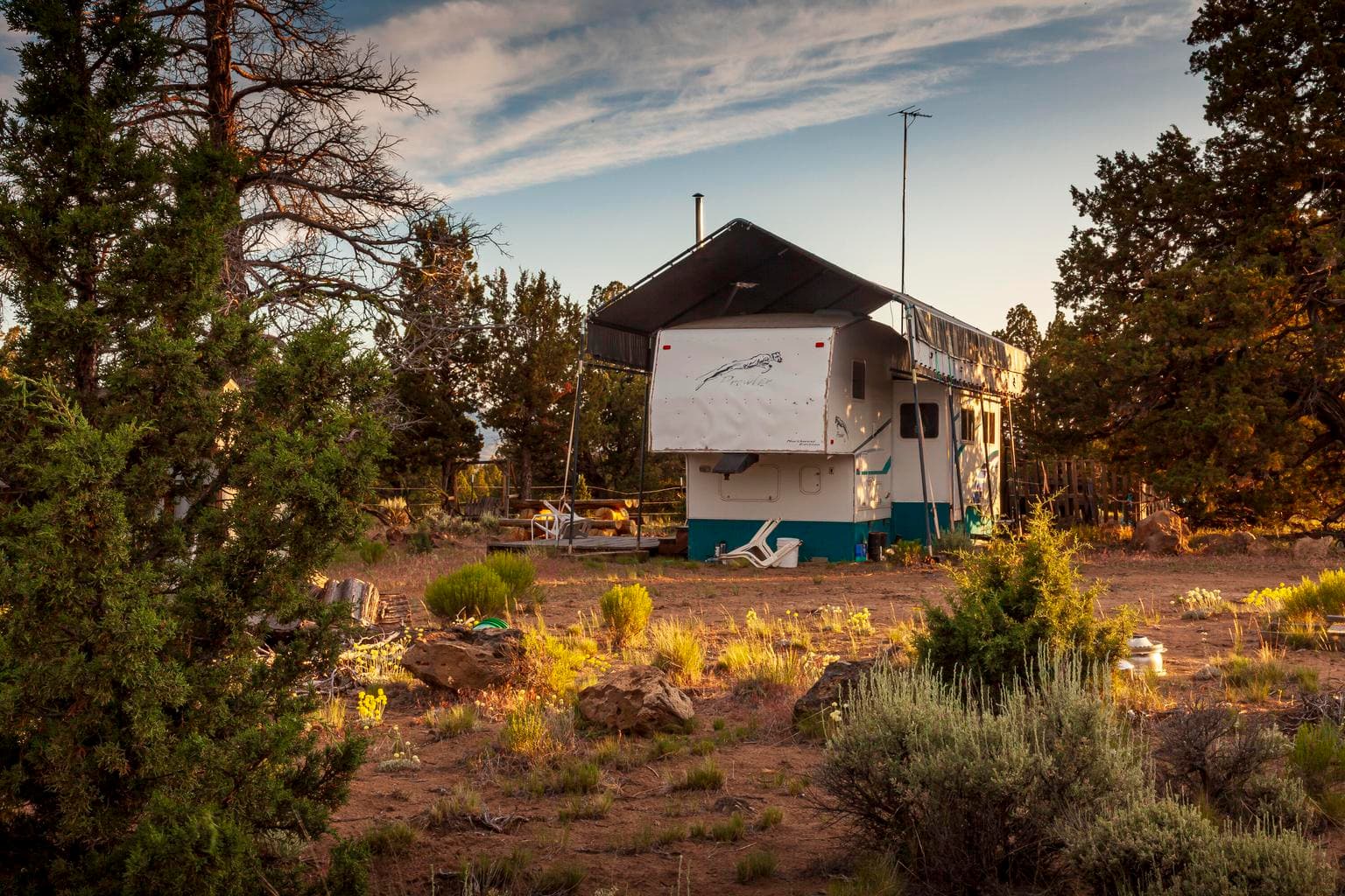 5th wheel with canopy are included in sale.