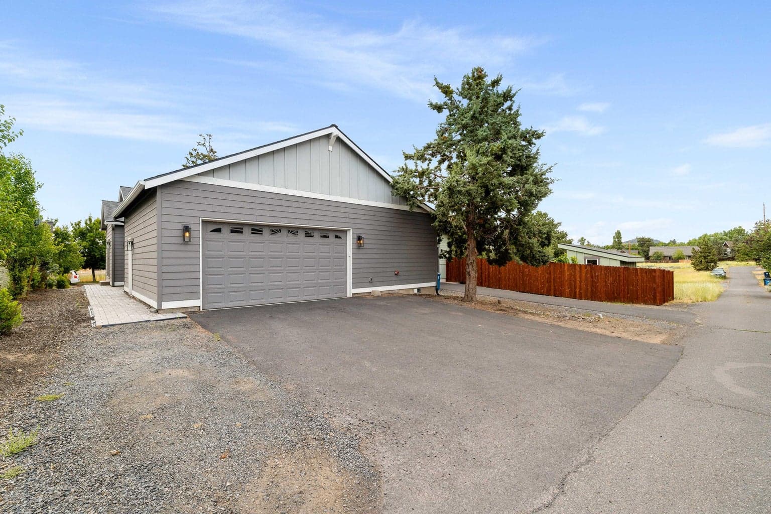 Photo of 63227 Brad Street 30 of 32