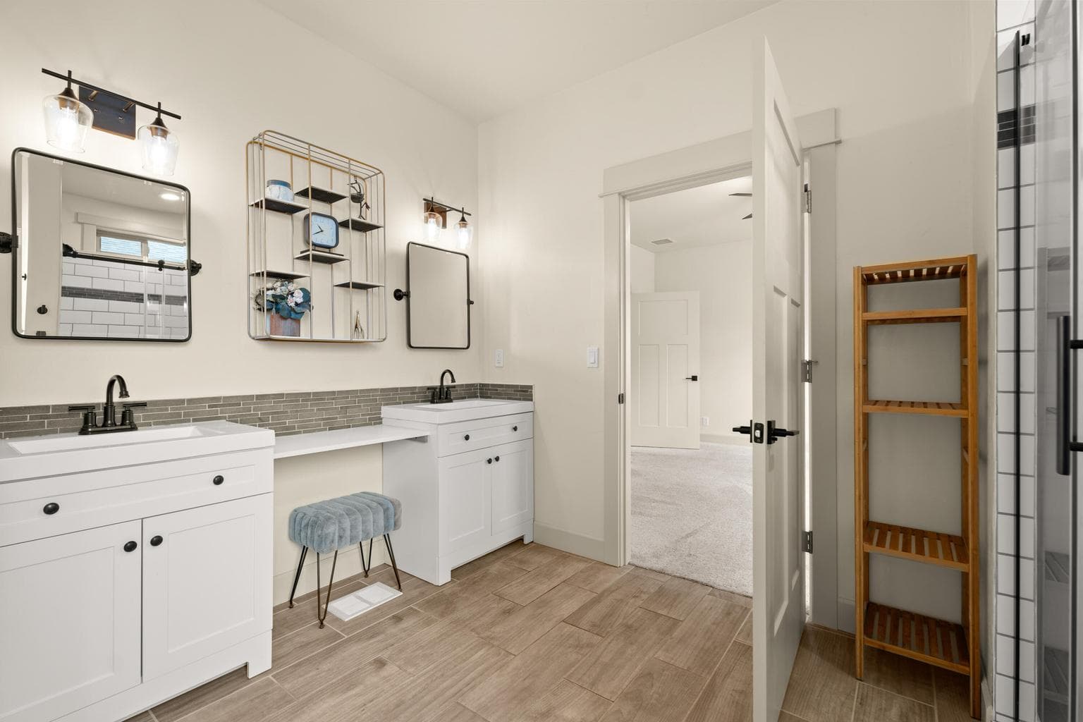 Photo of 63227 Brad Street 24 of 32