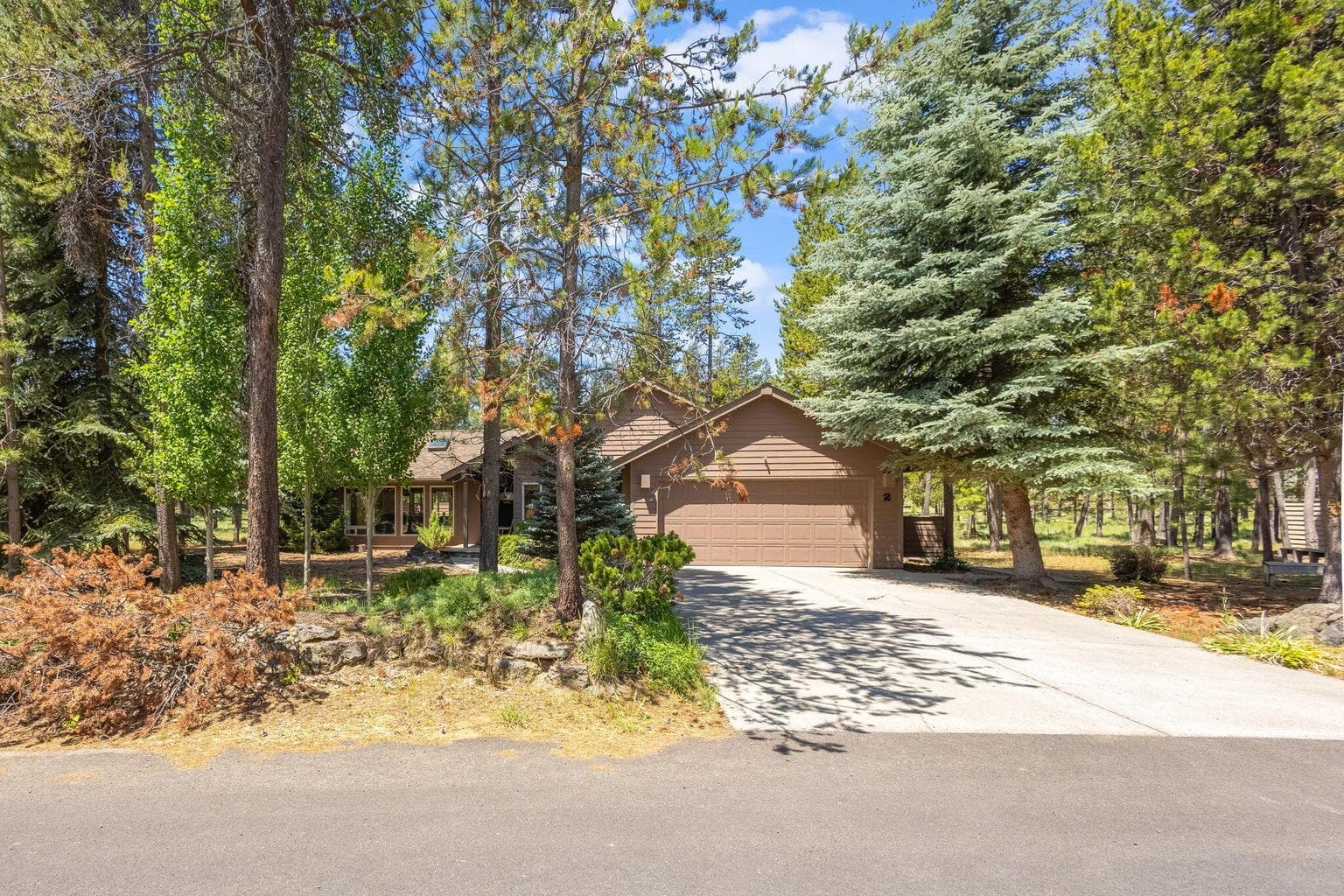 Photo of 57651 Dutchman Lane 3 of 44