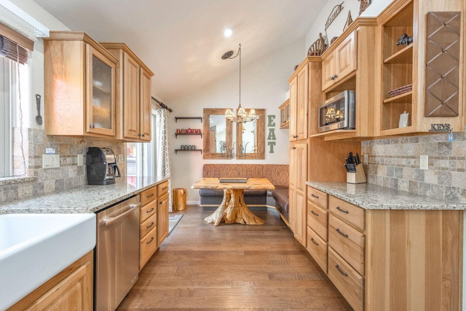 Photo of 57651 Dutchman Lane 12 of 44
