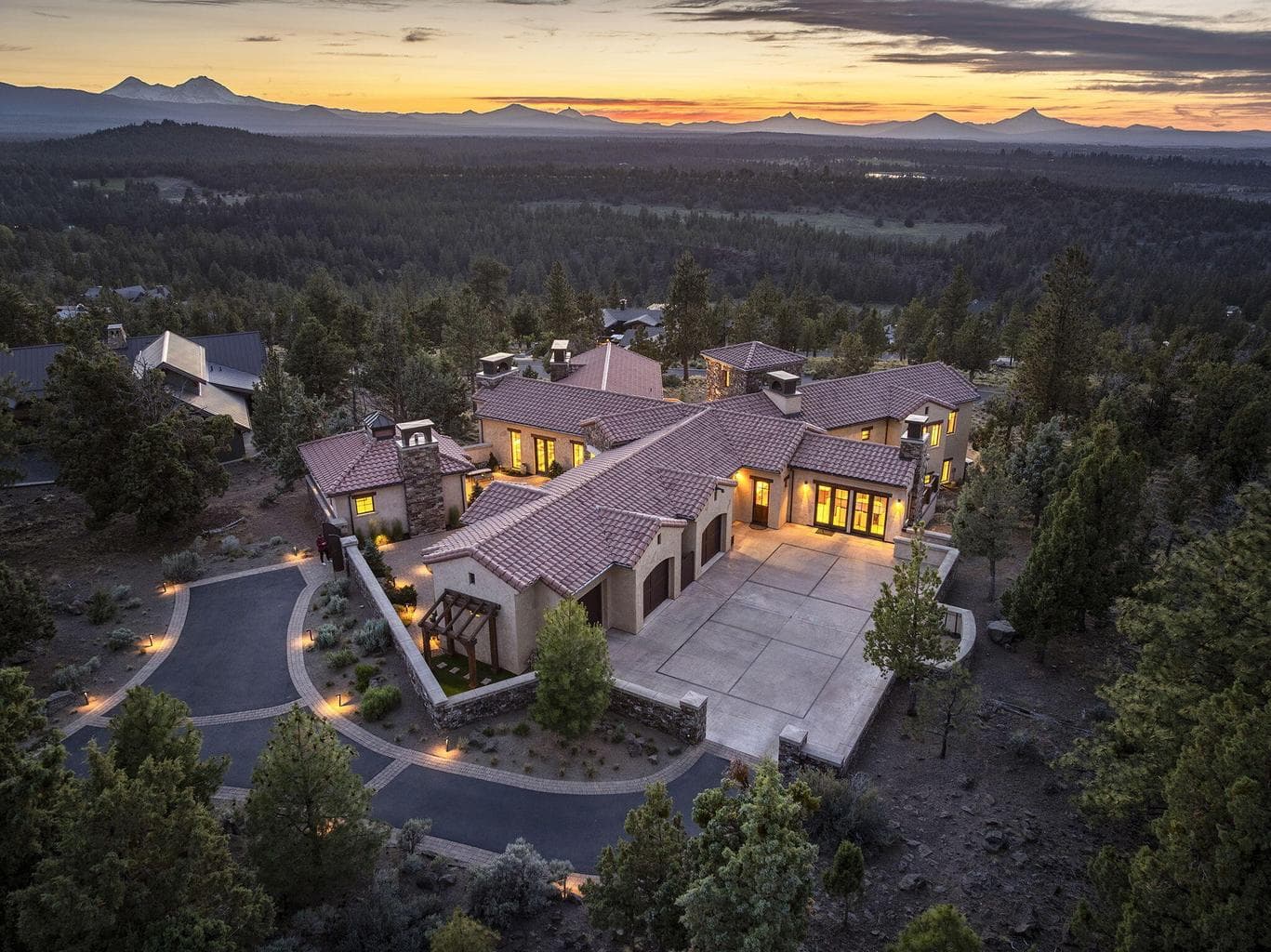 1843 Wild Rye, Bend, OR, 97703 property photo
