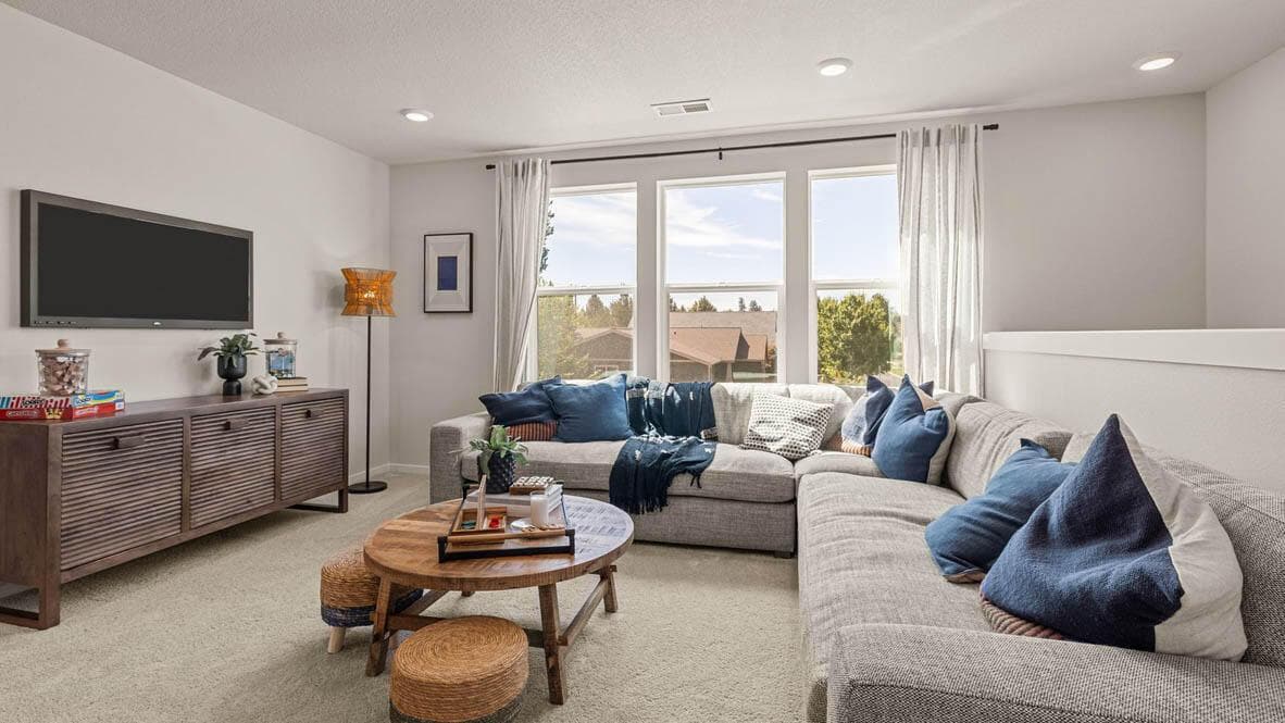 Photo of 61156 Splendor Lane 16 of 33