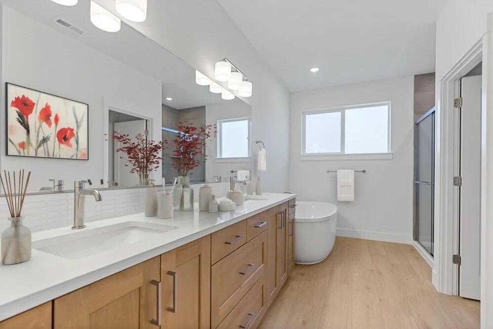 Home will be similar to virtually staged photo shown. Specs will vary.
