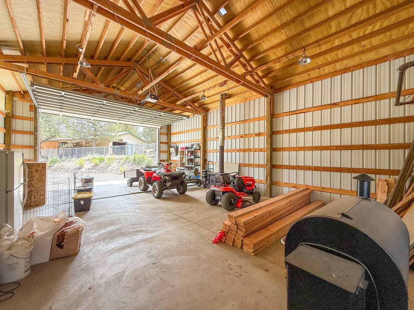 Photo of 2400 SE Morningside Drive 22 of 35