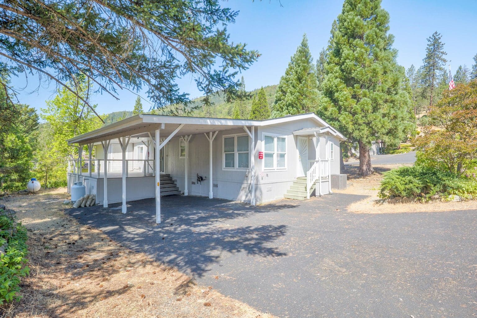 5648 Foothill, Grants Pass, 97526