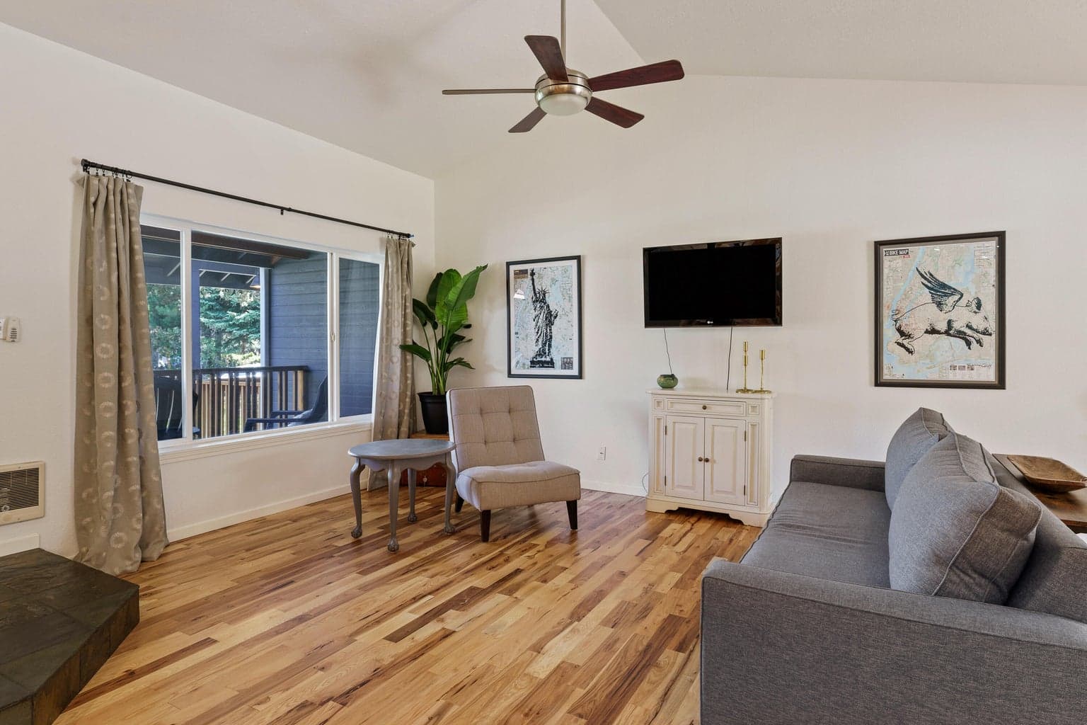 Great room (main house)