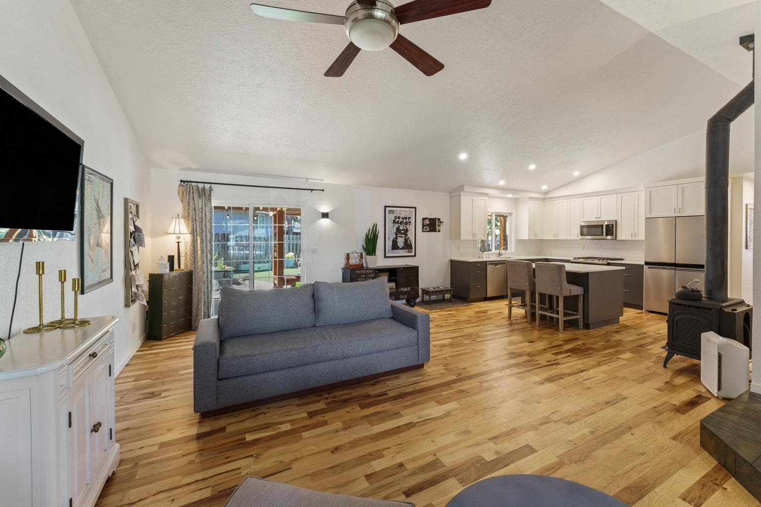 Great room (main house)