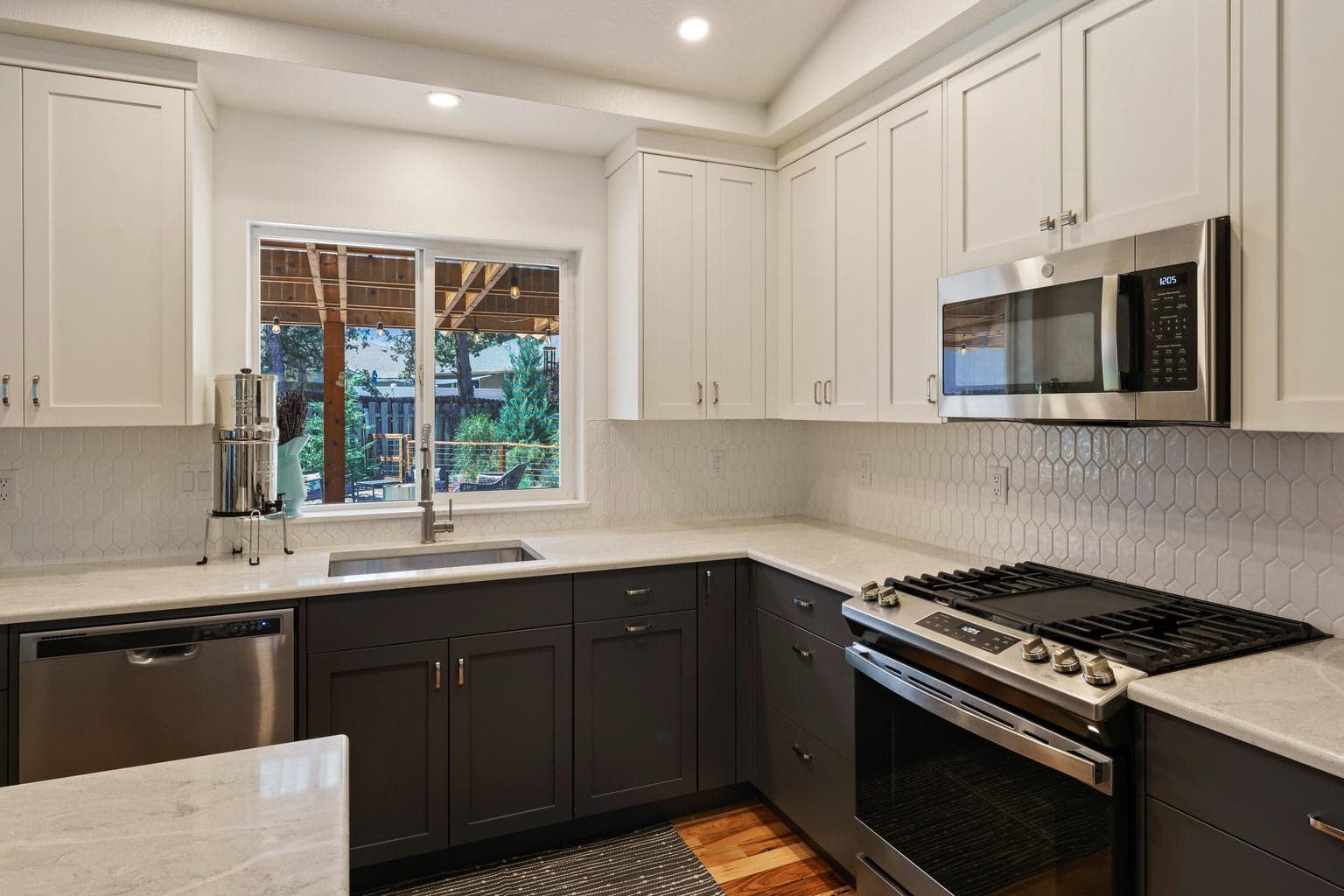 Kitchen (main house)