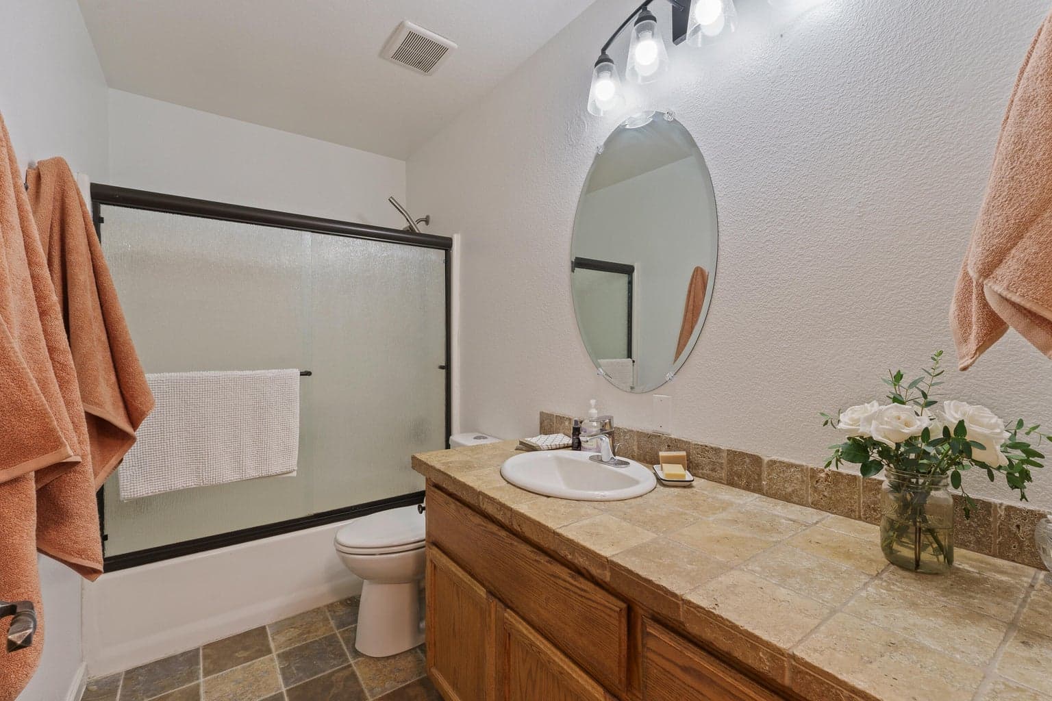 Guest bathroom (main house)