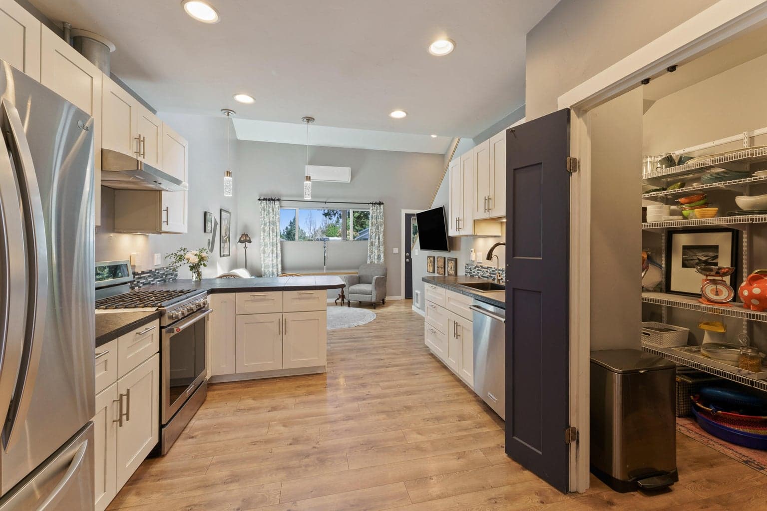 Kitchen & walk-in pantry (ADU)