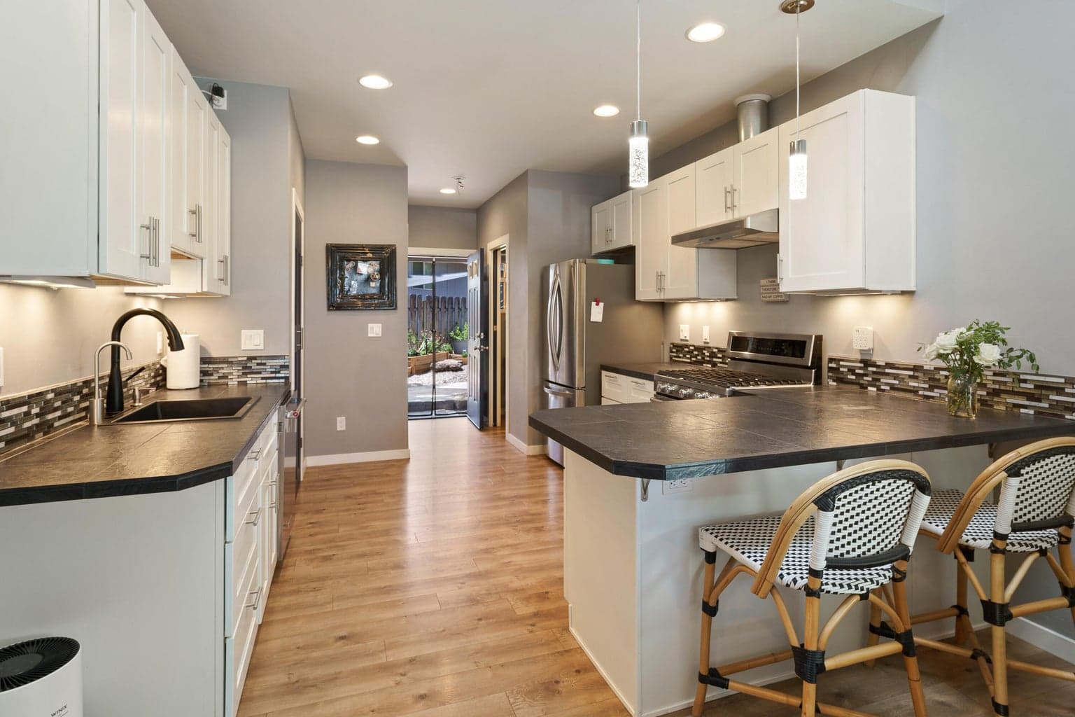 Kitchen (ADU)
