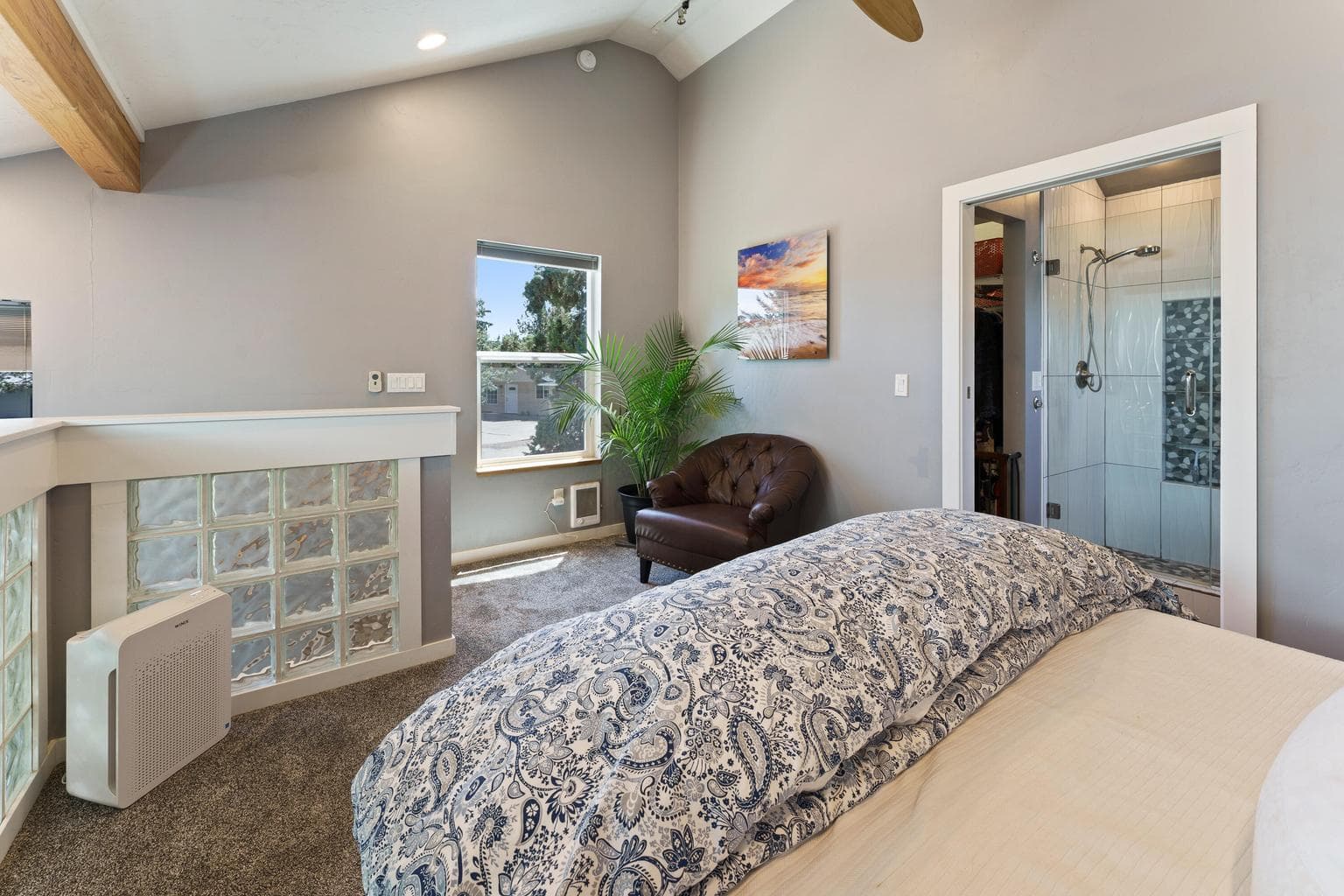 Bedroom loft (ADU)