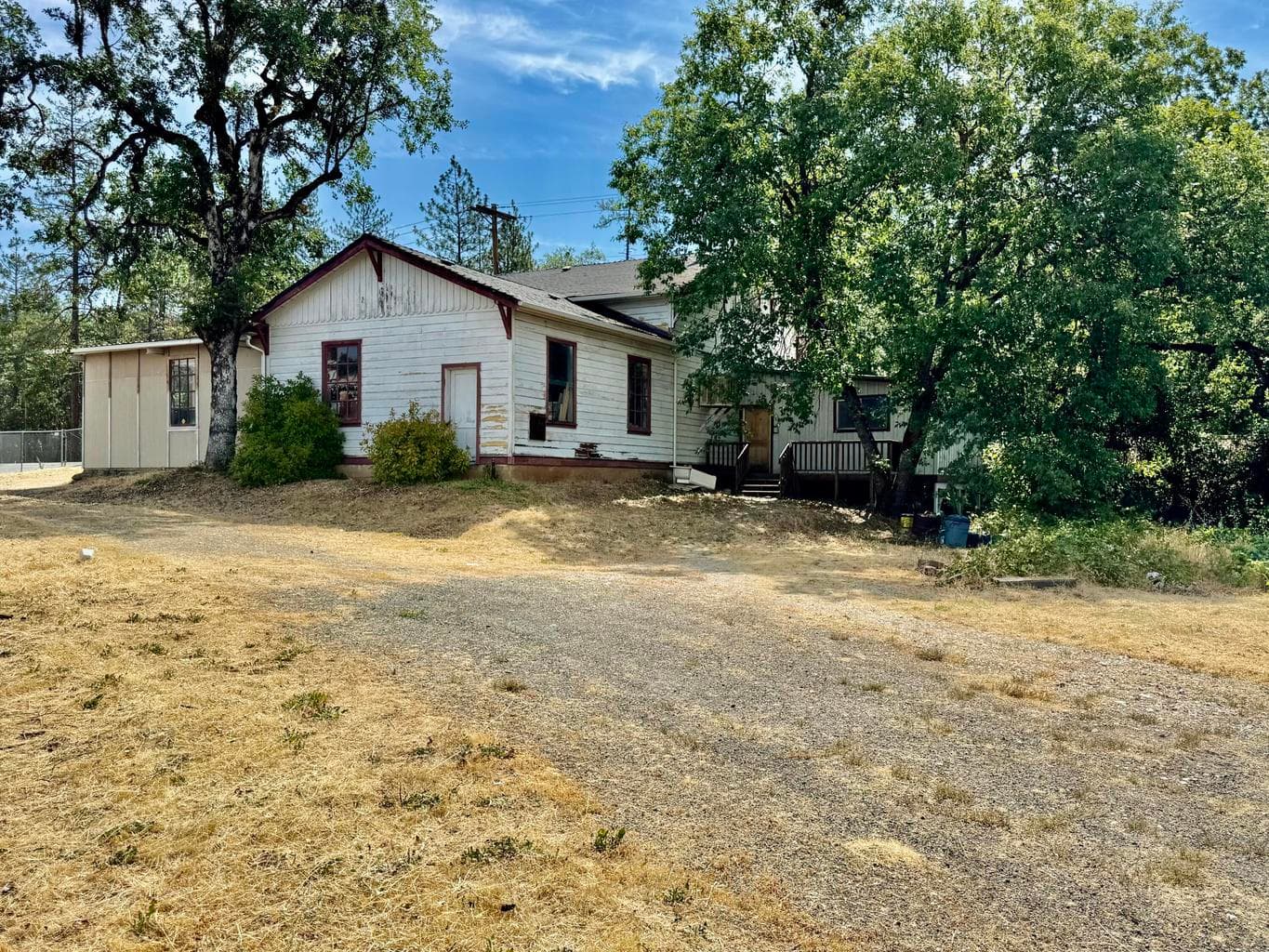Photo of 2693 Pleasant Valley 3 of 23