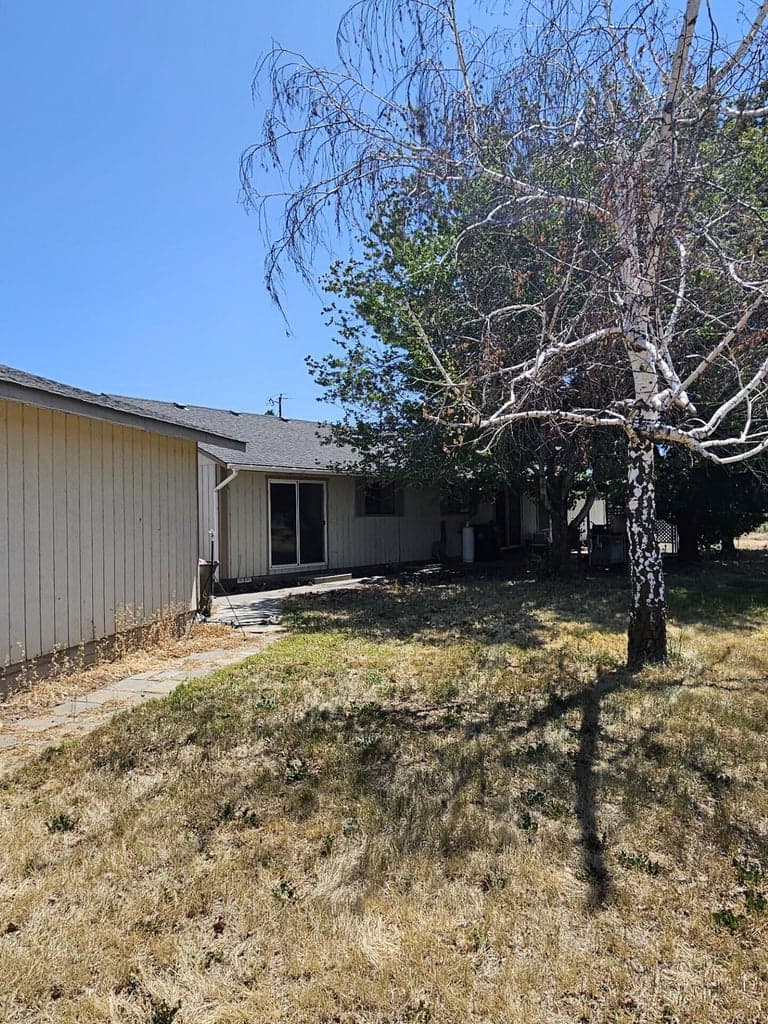 Photo of 2259 13th 5 of 11