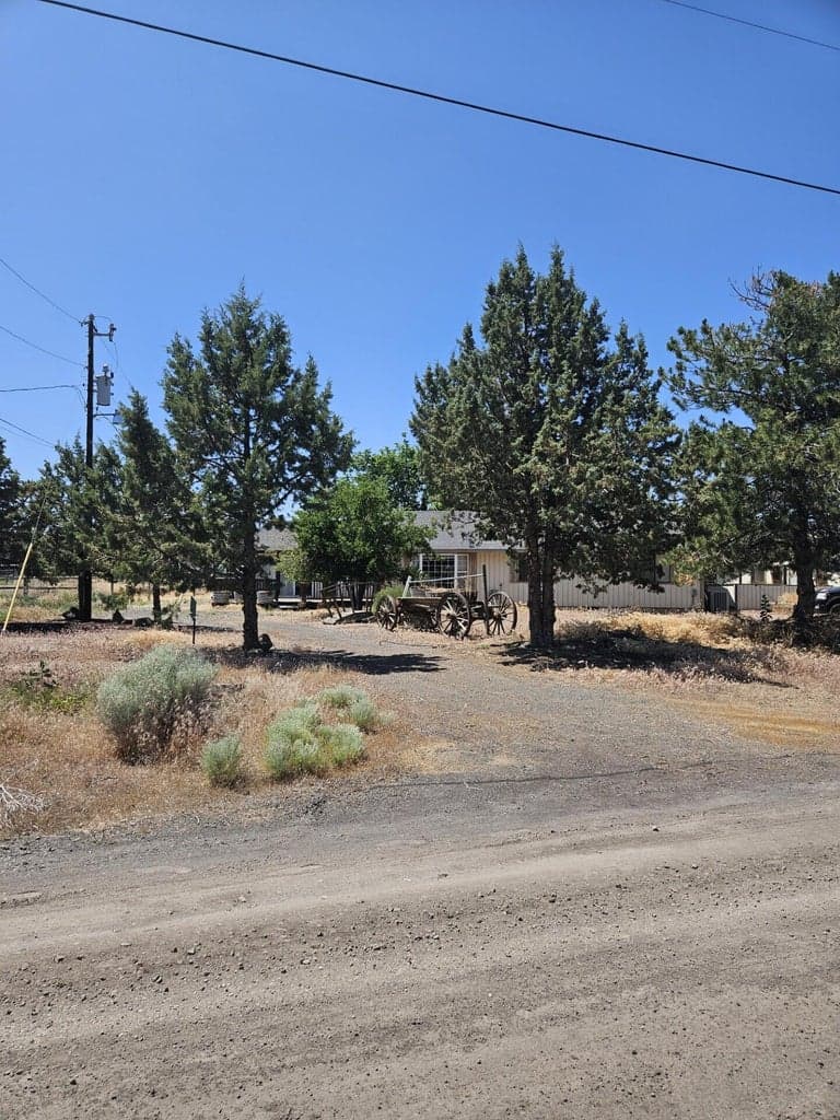 Photo of 2259 13th 2 of 11