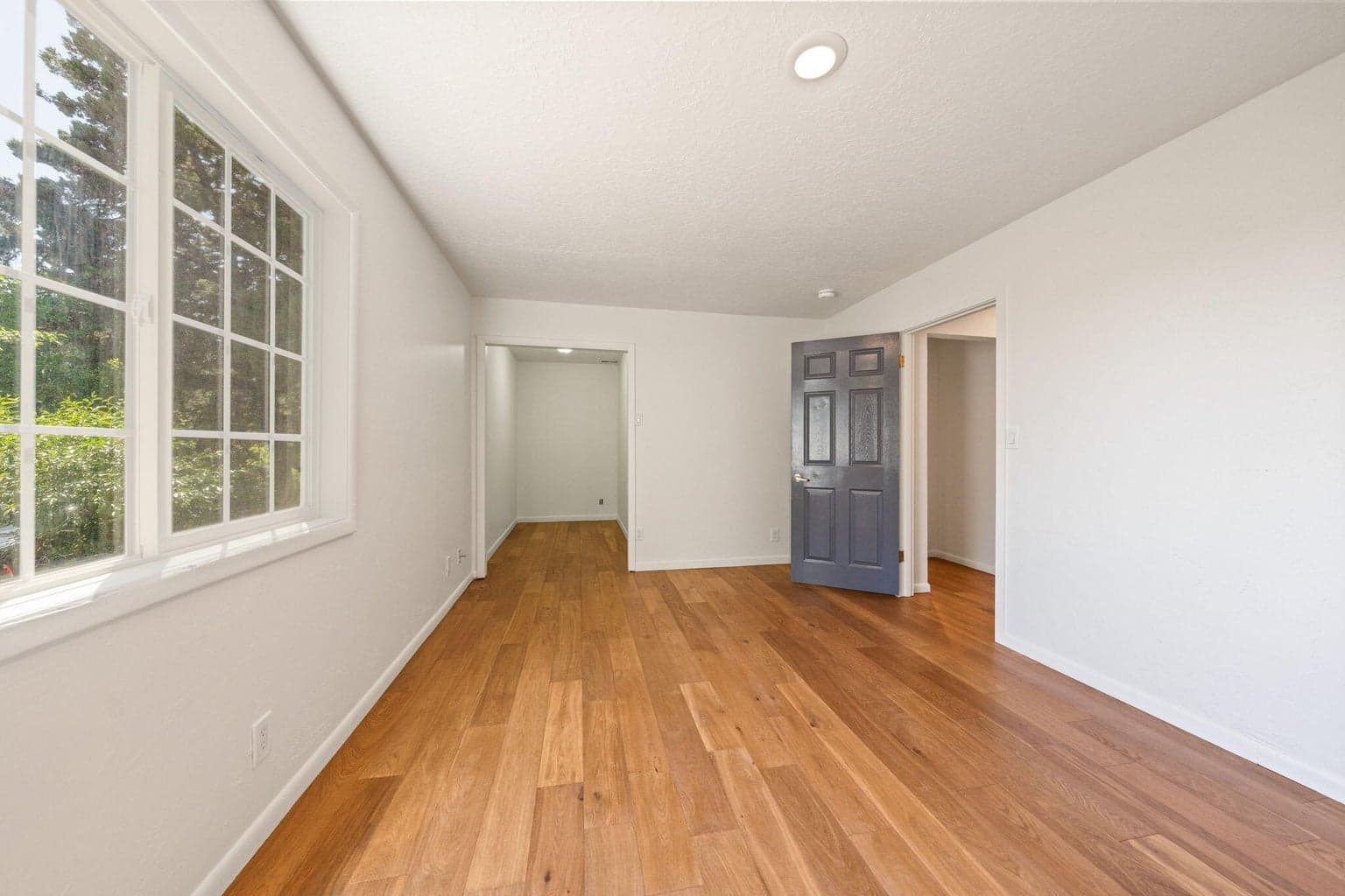 Photo of 2210 NW 6th Street 24 of 35