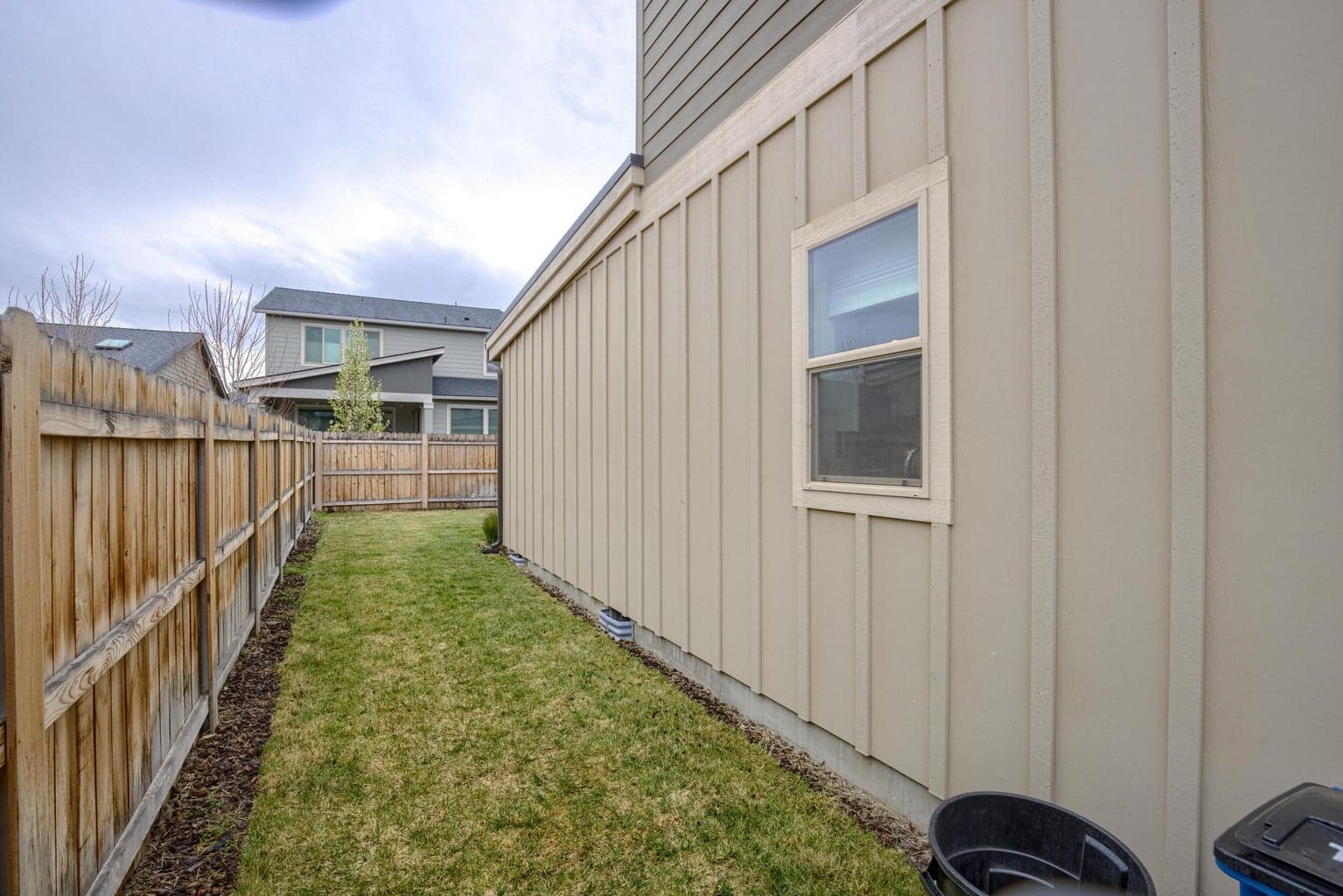 Photo of 3658 SW Badger Avenue 35 of 37