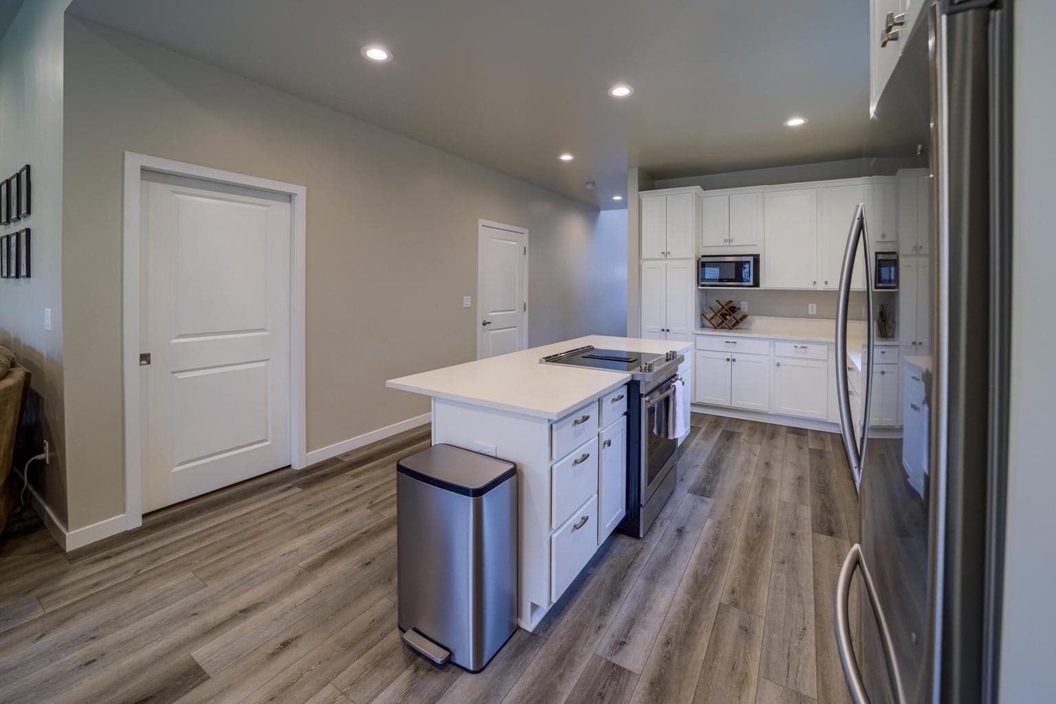 Photo of 3658 SW Badger Avenue 8 of 37