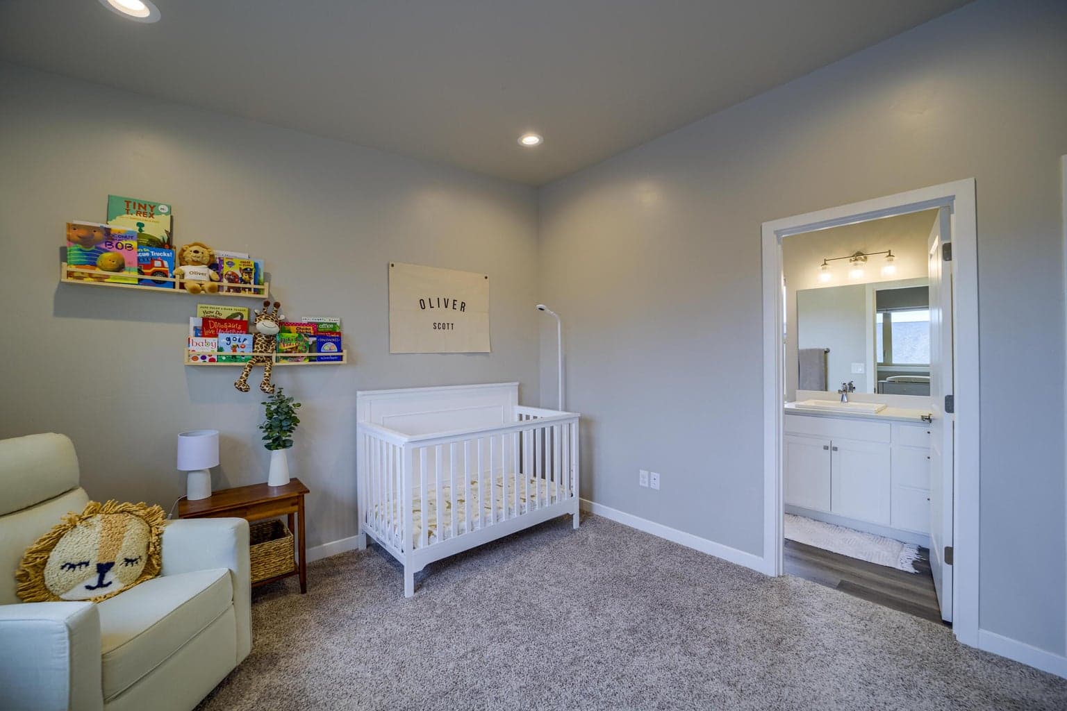Photo of 3658 SW Badger Avenue 23 of 37