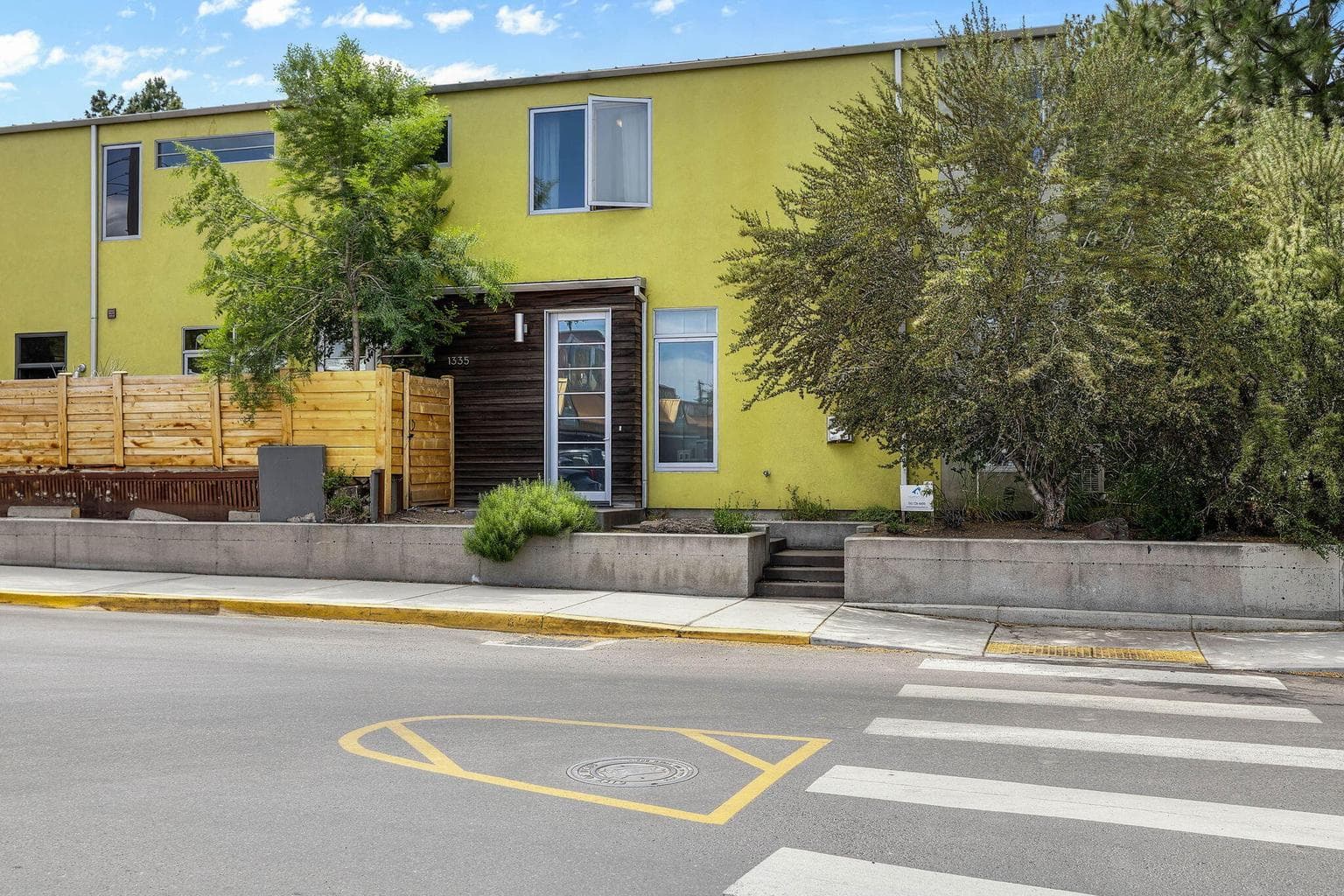 Photo of 1335 NW 12th Street 47 of 53