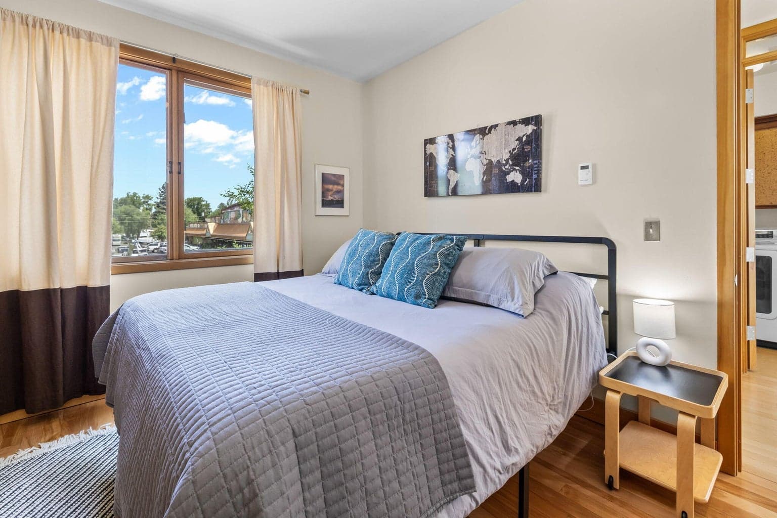 Photo of 1335 NW 12th Street 34 of 53