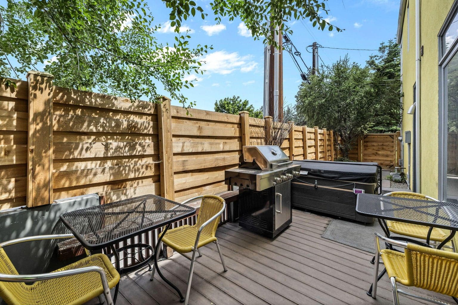 Photo of 1335 NW 12th Street 40 of 53