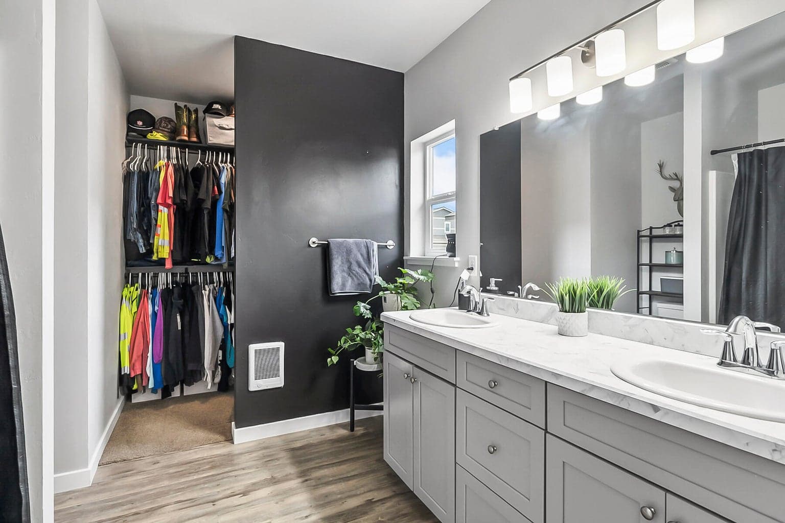Photo of 16436 Bassett Drive 7 of 26