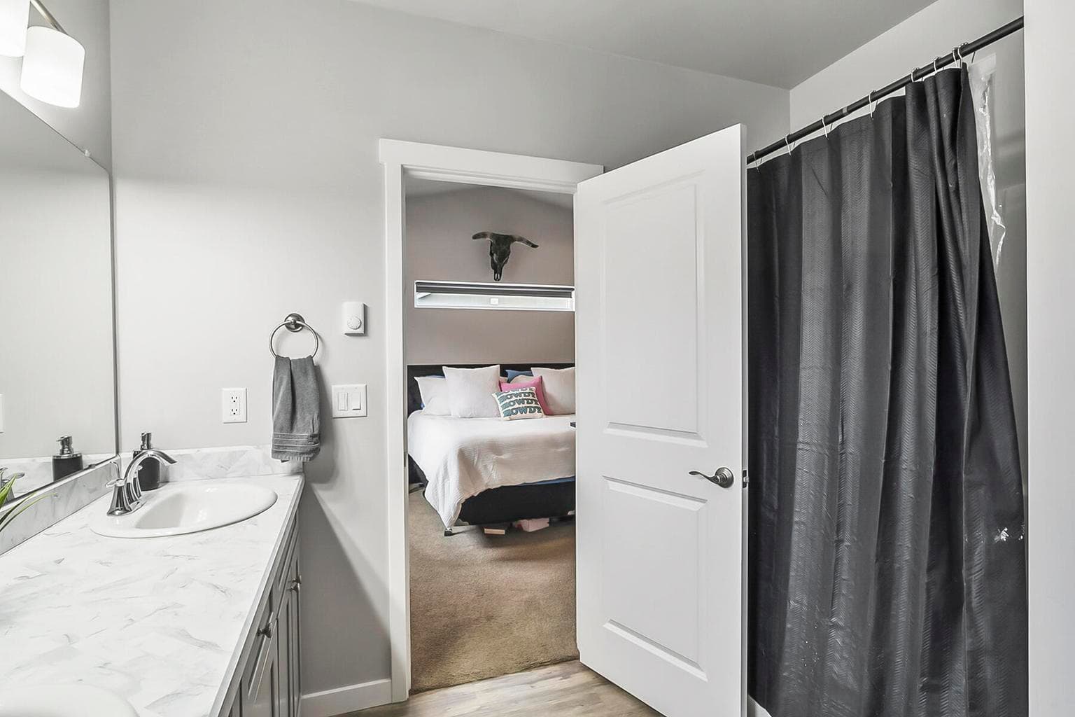 Photo of 16436 Bassett Drive 15 of 26