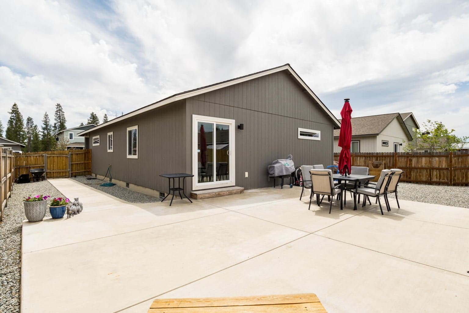 Photo of 16436 Bassett Drive 1 of 26
